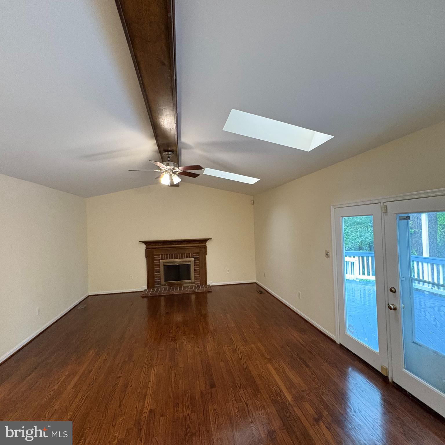 3502 HOLLY ROAD