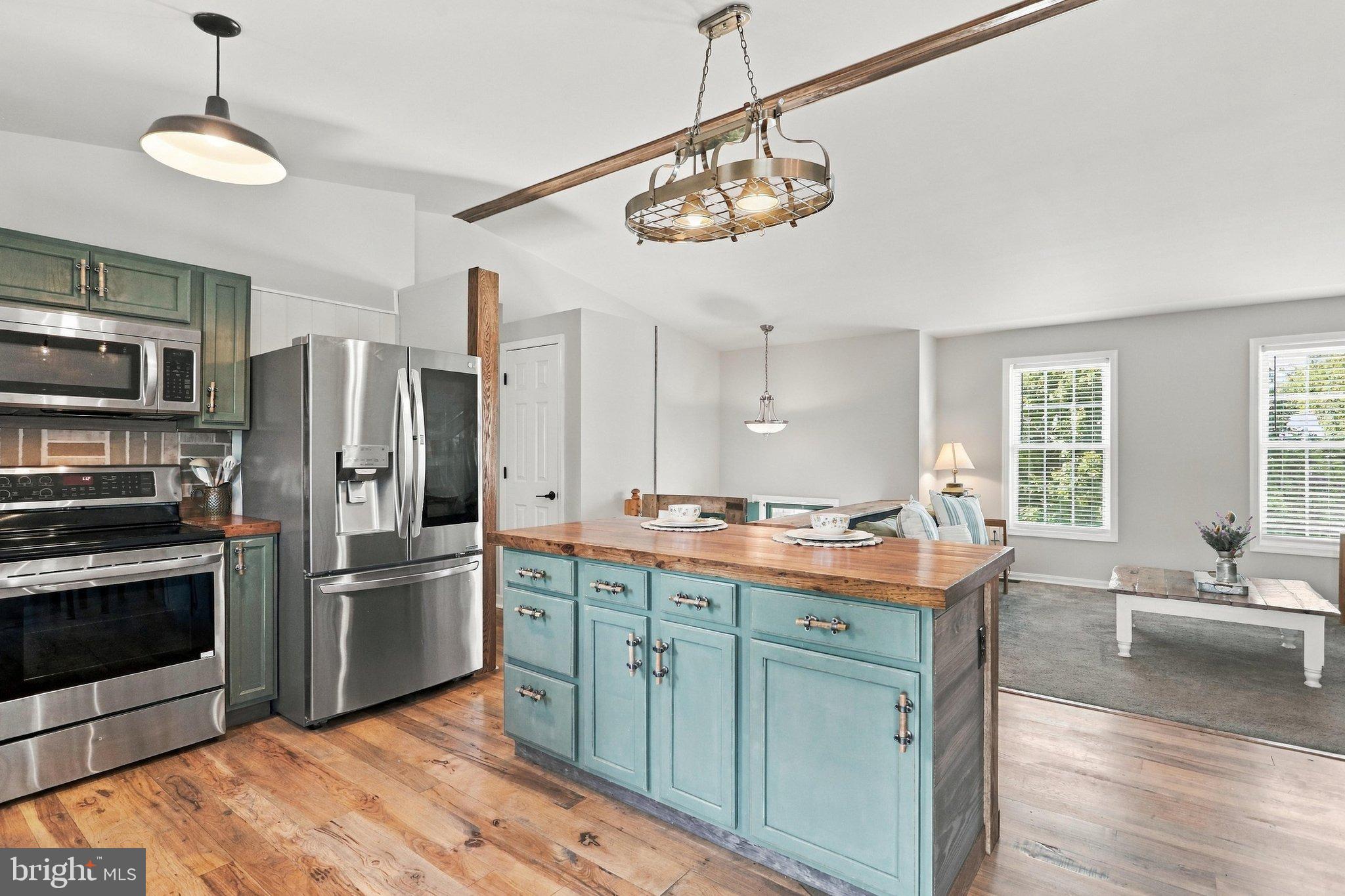 13941 GREEN MOUNTAIN DRIVE