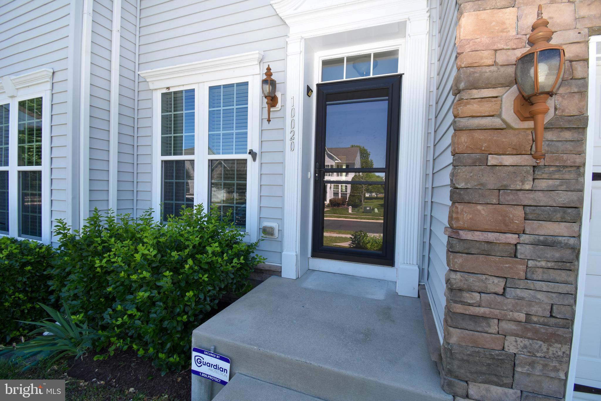 10020 IRON POINTE DRIVE 9D