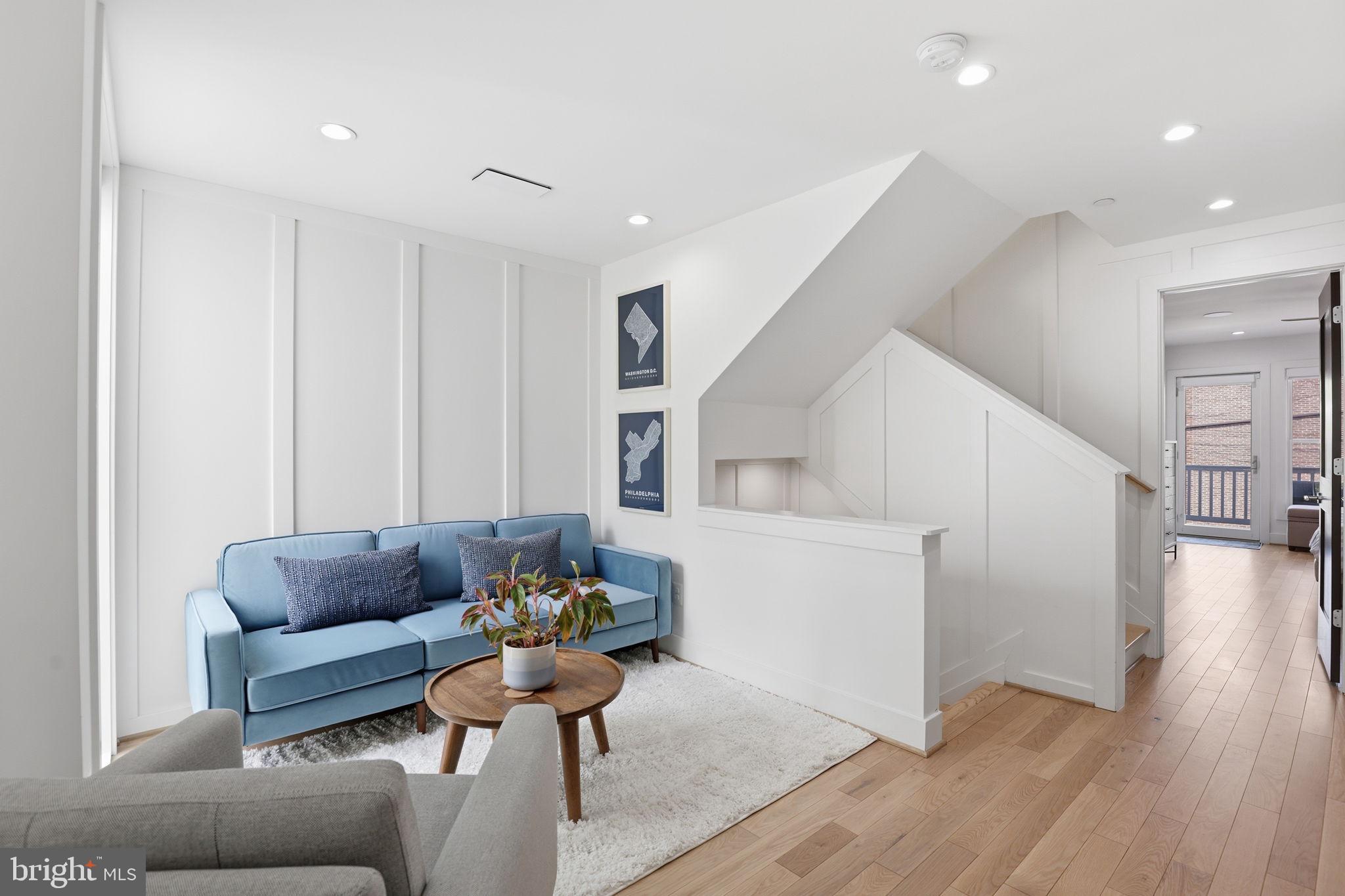 LOGAN CIRCLE - Residential