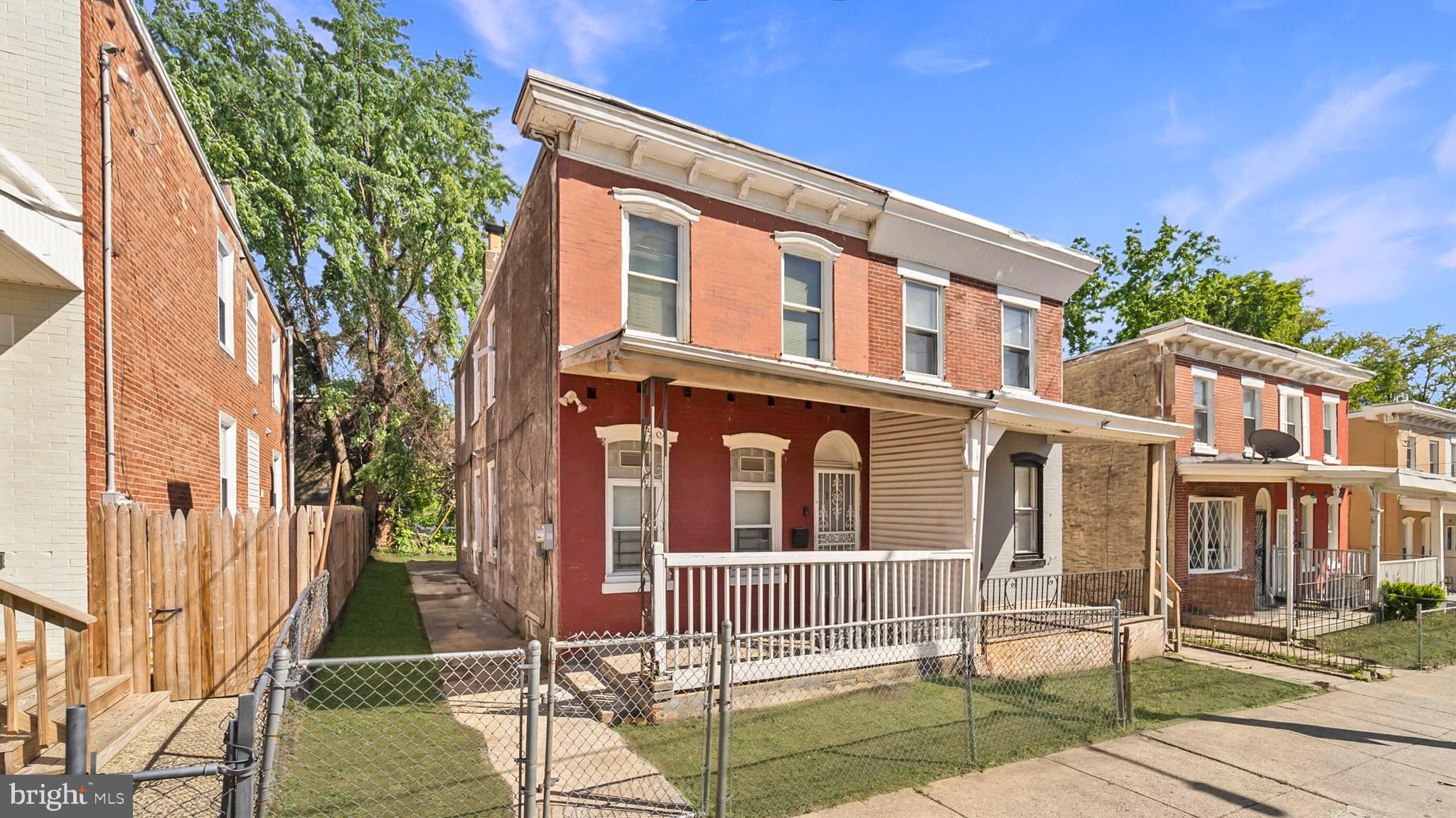 3073 MARTHA STREET