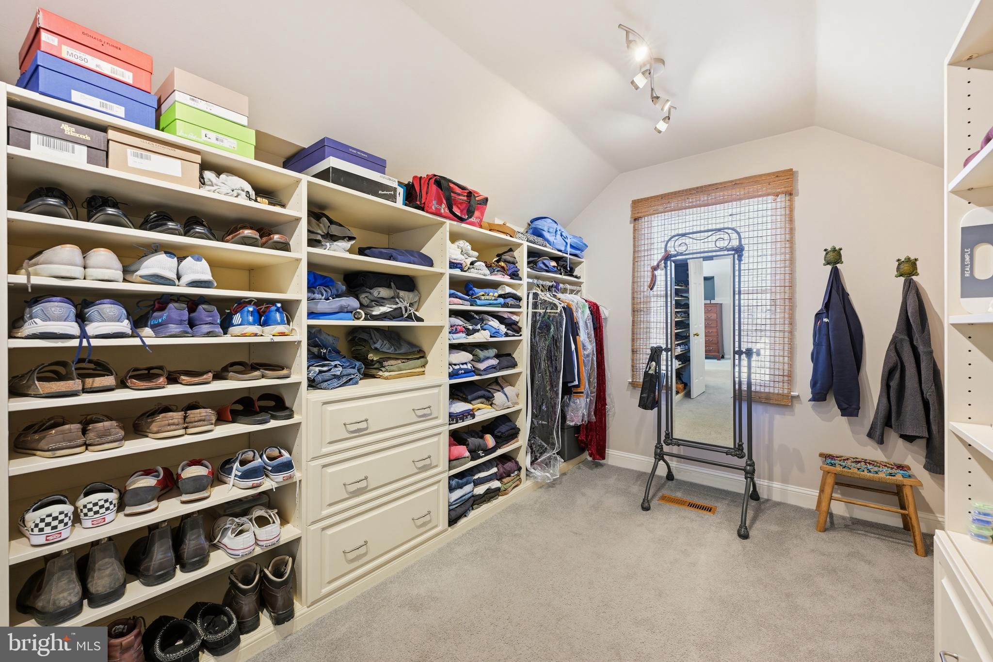 TIMBER VALLEY - Residential