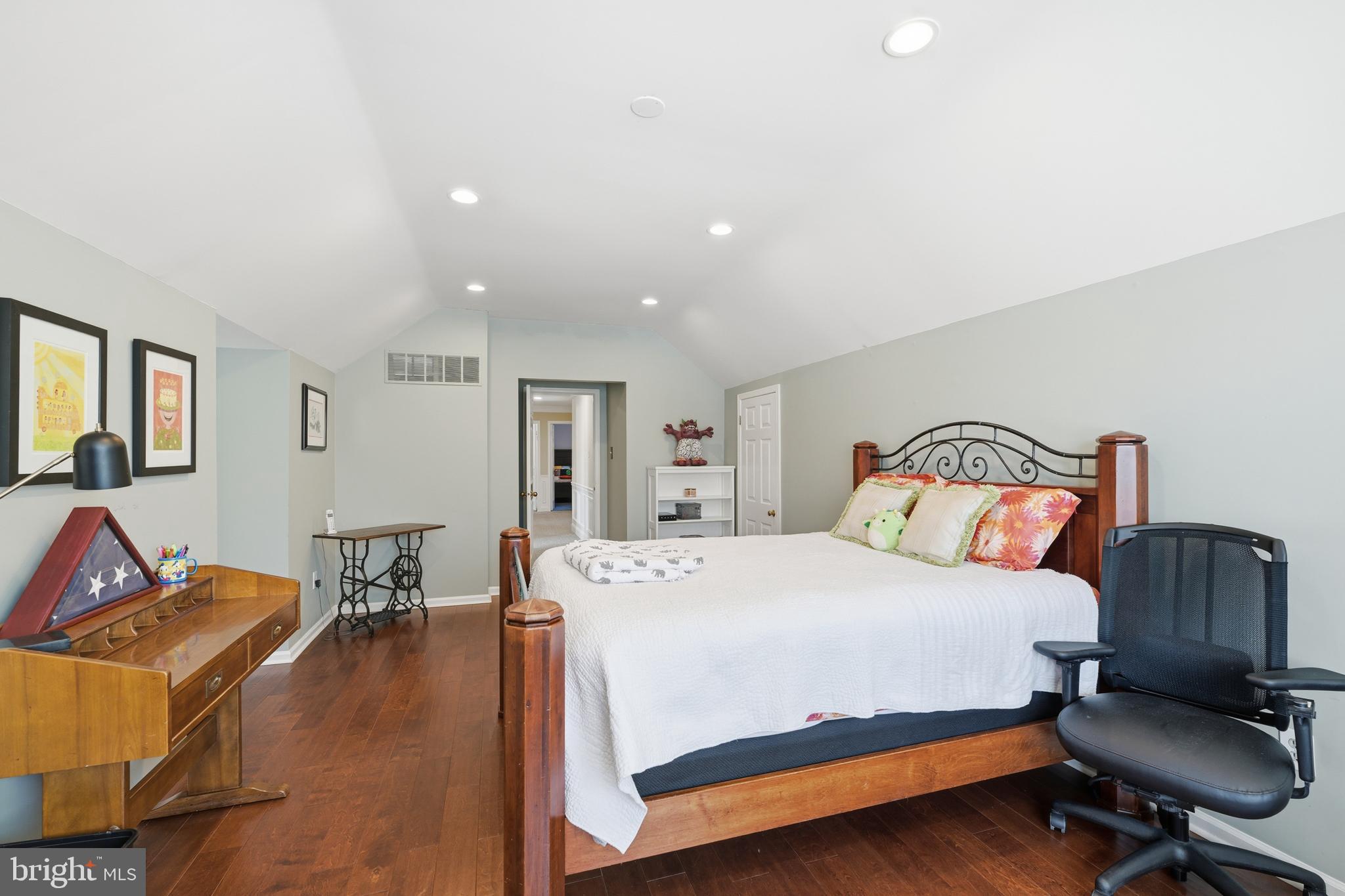 TIMBER VALLEY - Residential