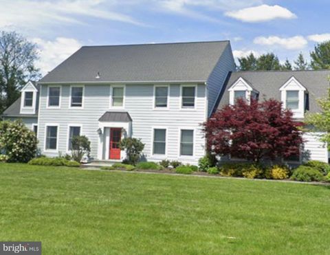 20 STANDING TREE CIRCLE SOUTHAMPTON PA 18966