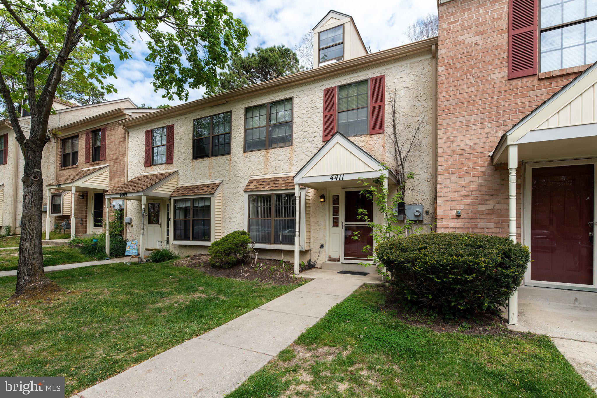 4411 YORKTOWN PLACE
