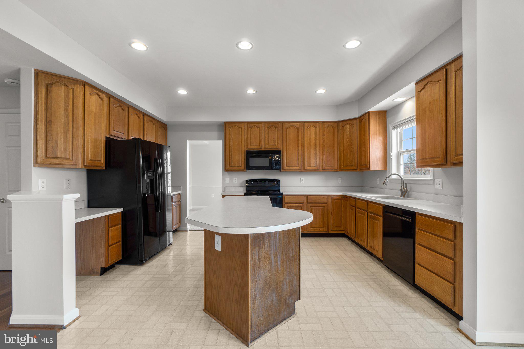 BRYNWOOD HILLS - Residential