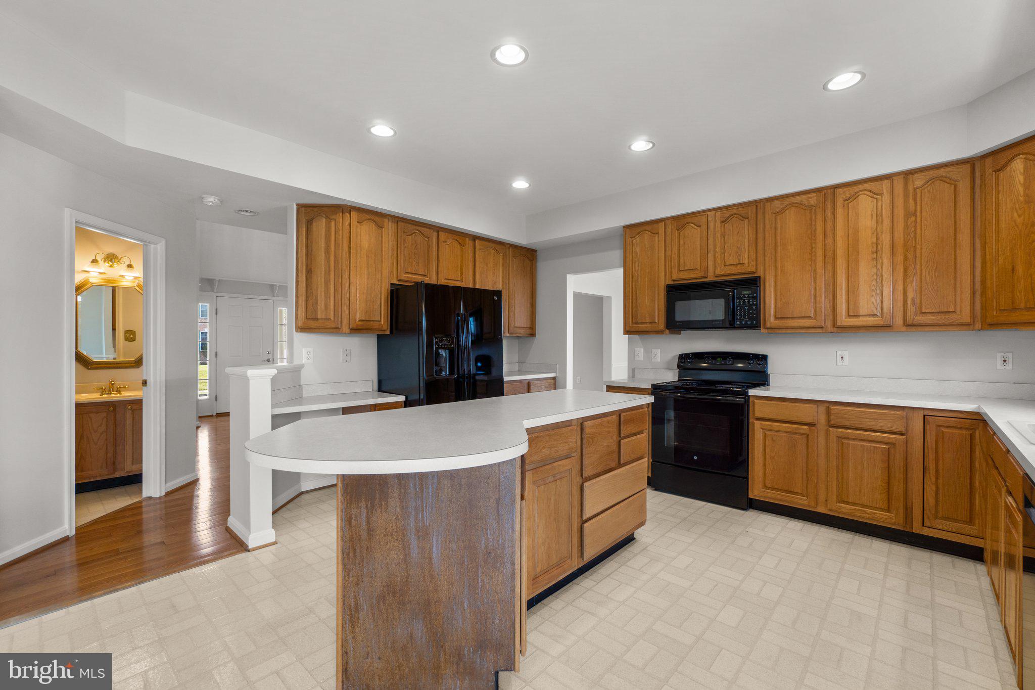 BRYNWOOD HILLS - Residential