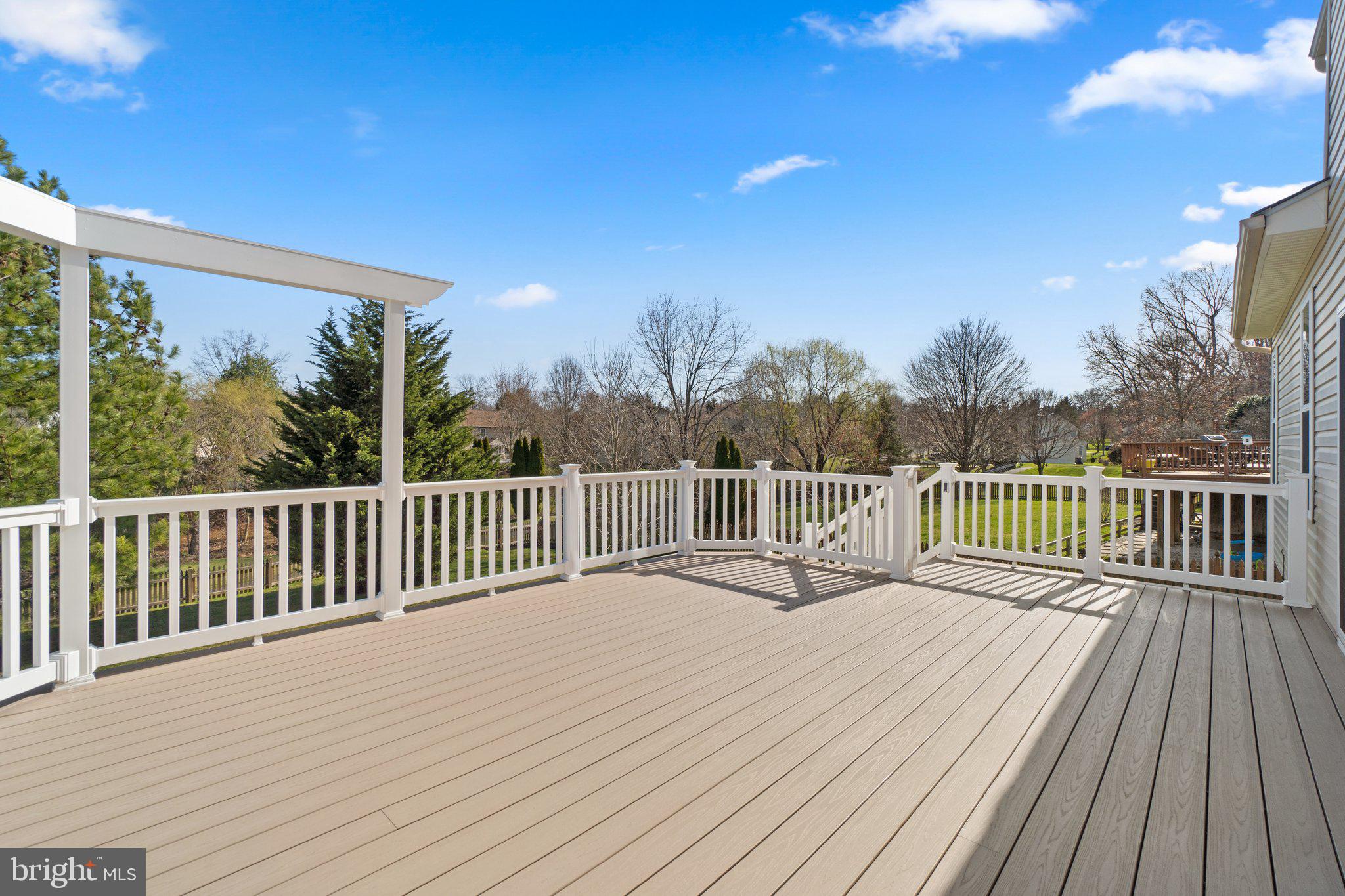 BRYNWOOD HILLS - Residential