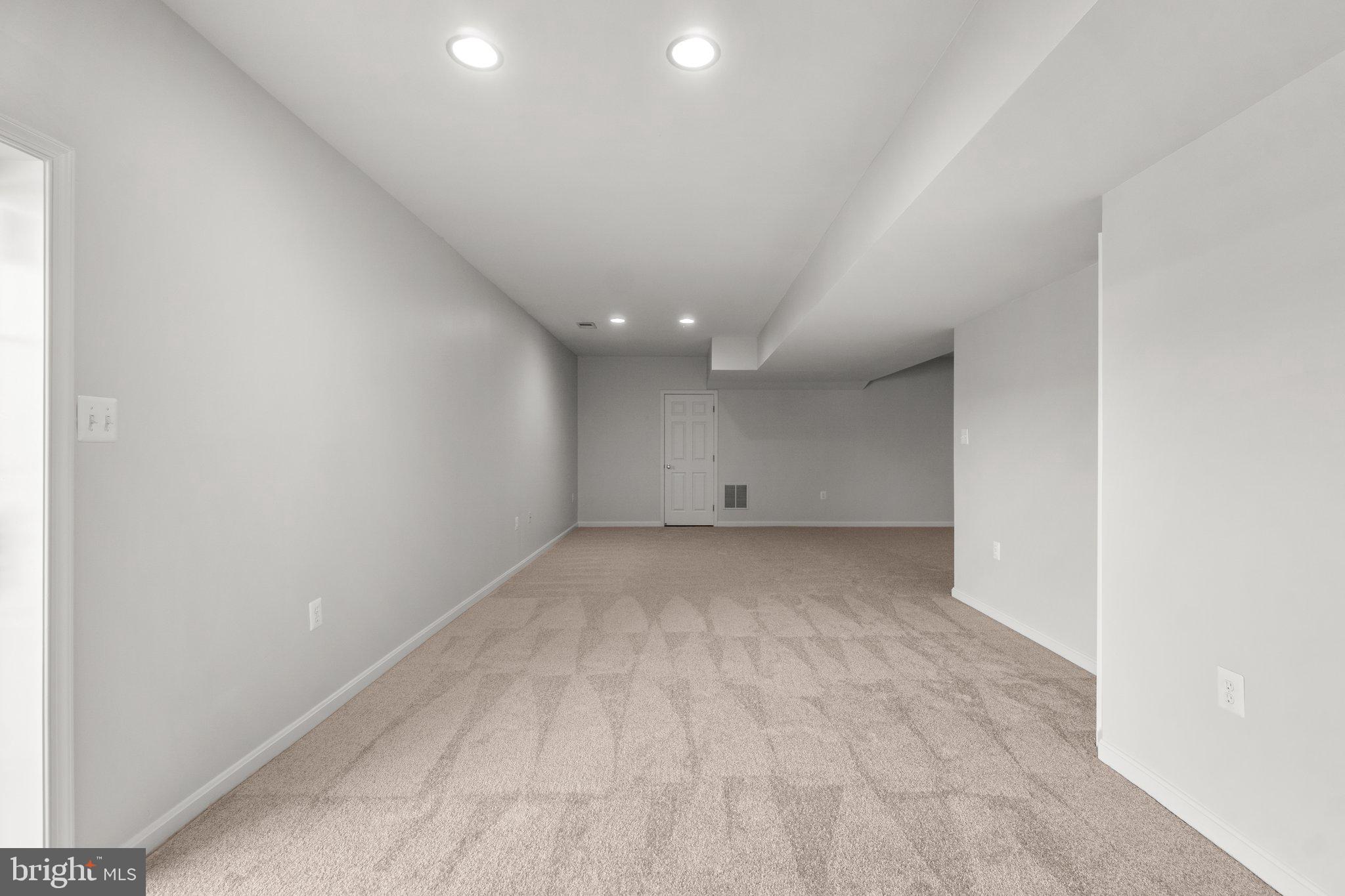 BRYNWOOD HILLS - Residential