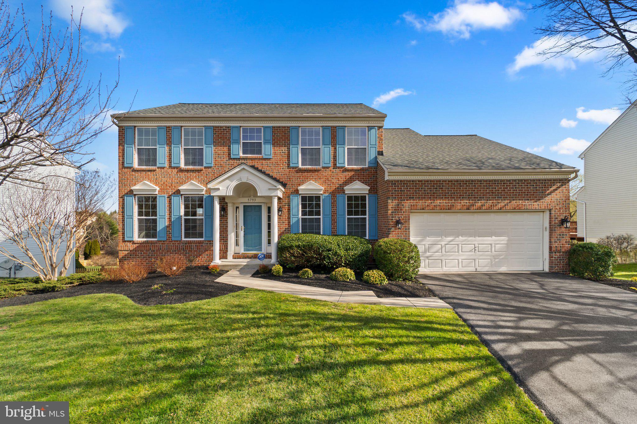 BRYNWOOD HILLS - Residential