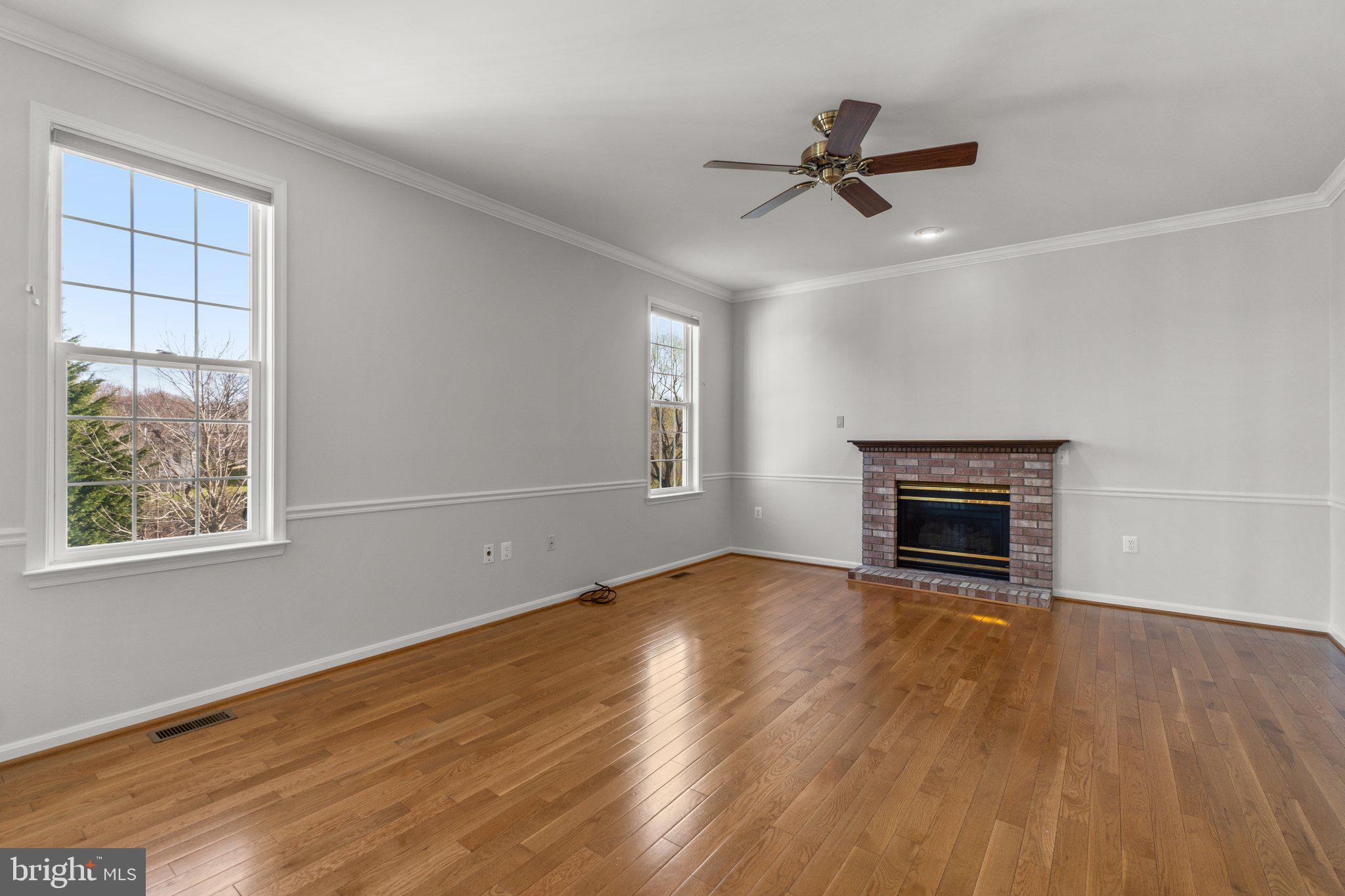 BRYNWOOD HILLS - Residential