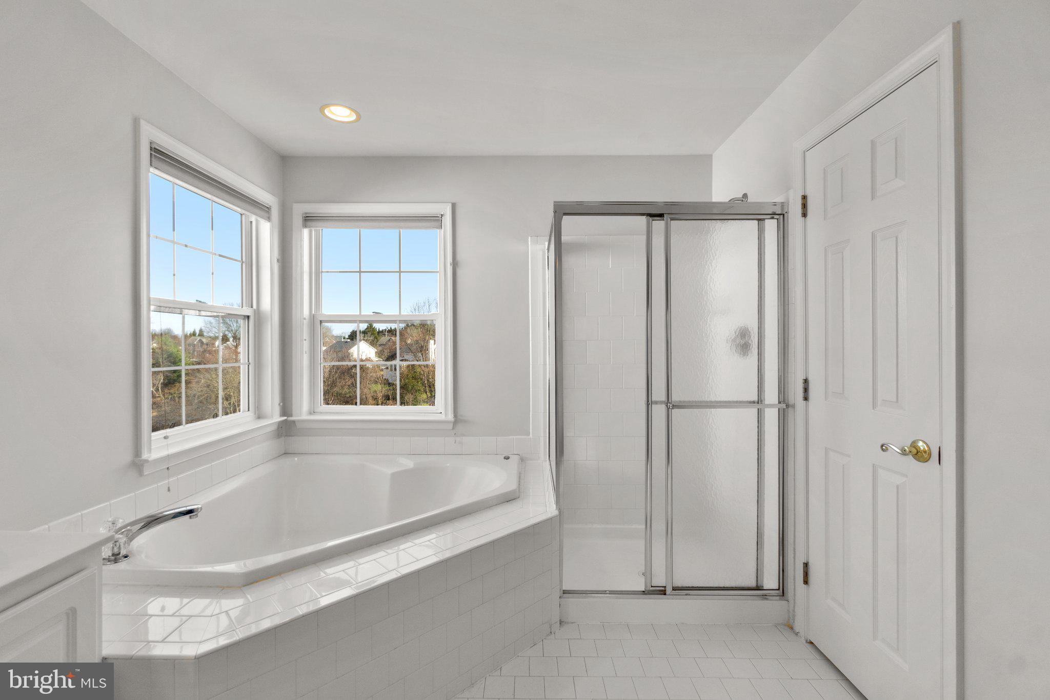 BRYNWOOD HILLS - Residential