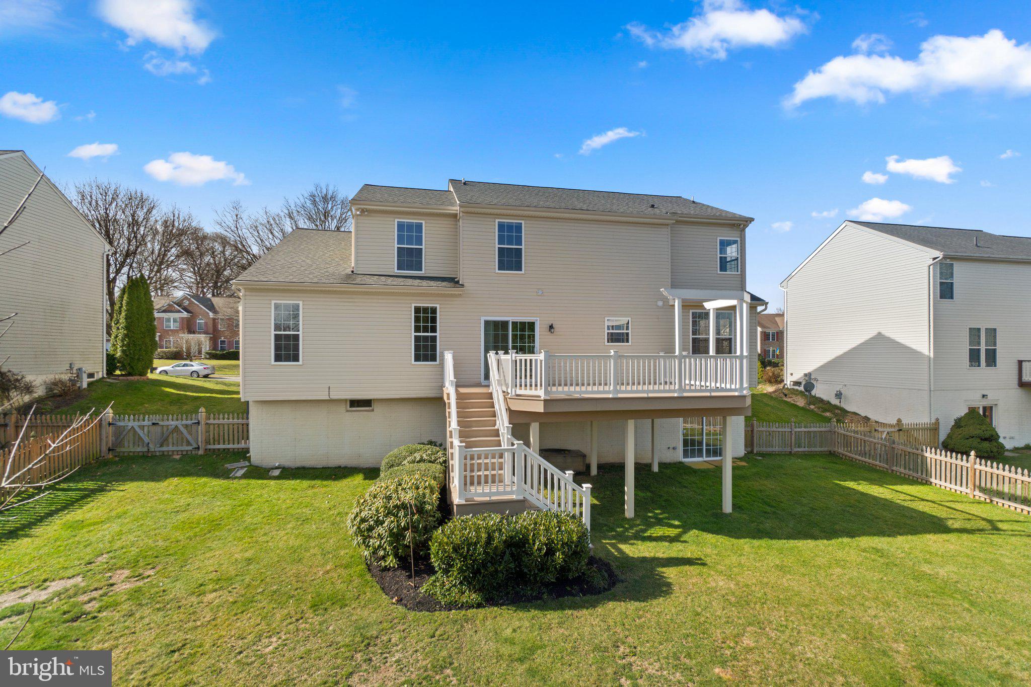 BRYNWOOD HILLS - Residential