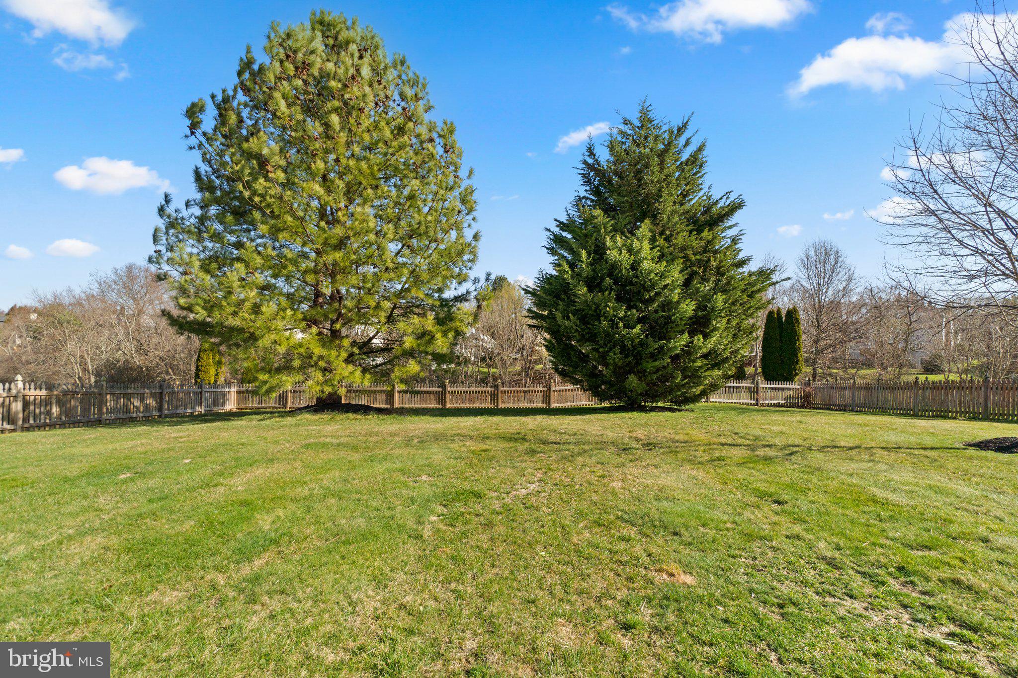 BRYNWOOD HILLS - Residential