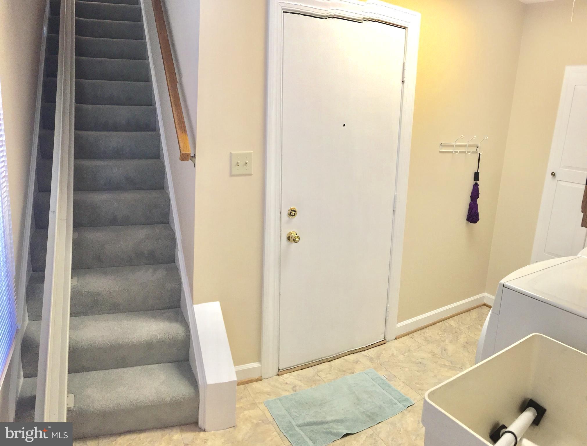 PT ROCKVILLE OUT RES. 3 - Residential Lease