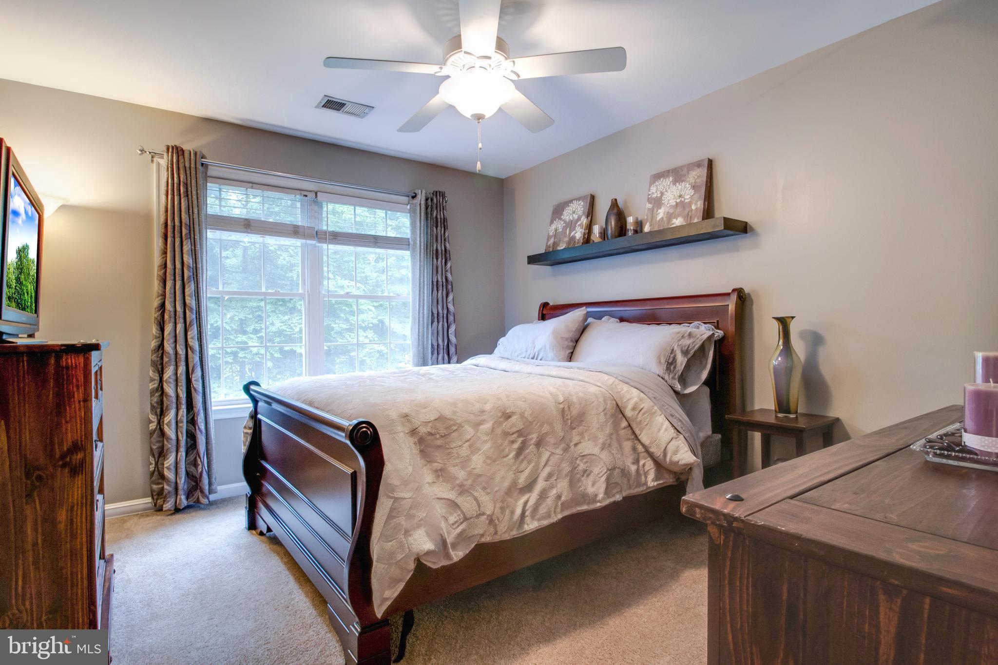 HOLLYBROOK FARM SUB - Residential