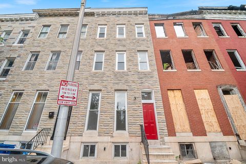 Townhouse For Rent - 610 N Arlington Avenue #A<br/> BALTIMORE, MD 21217