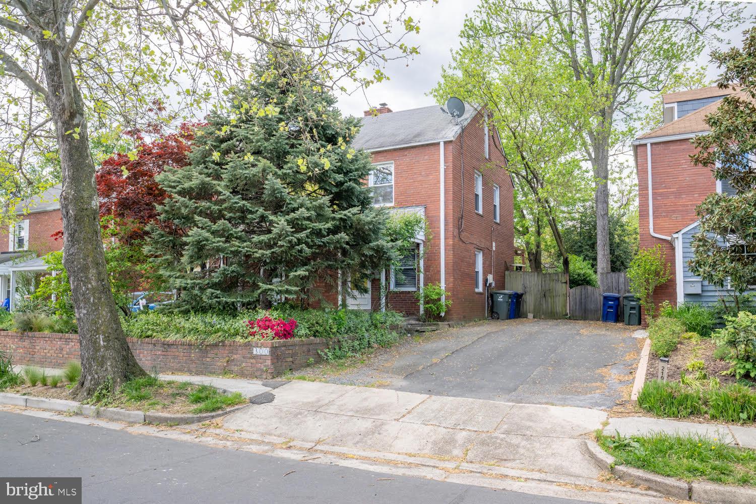 PENROSE - Residential Lease