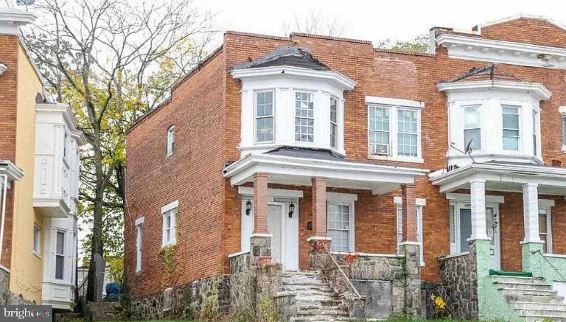 PARK CIRCLE - Residential