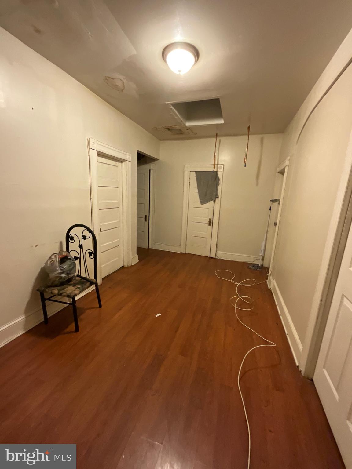 PARK CIRCLE - Residential