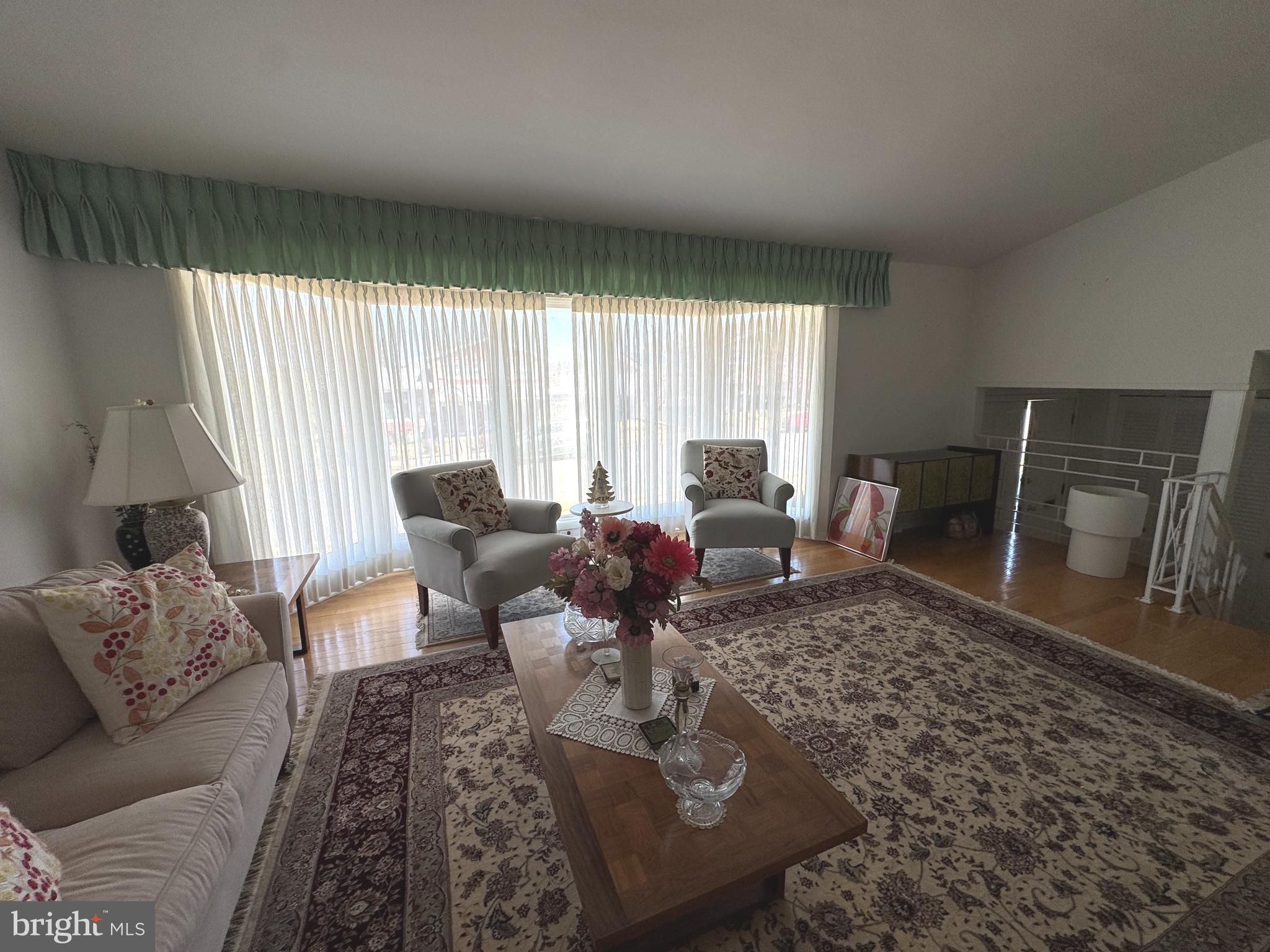 MILLBROOK - Residential