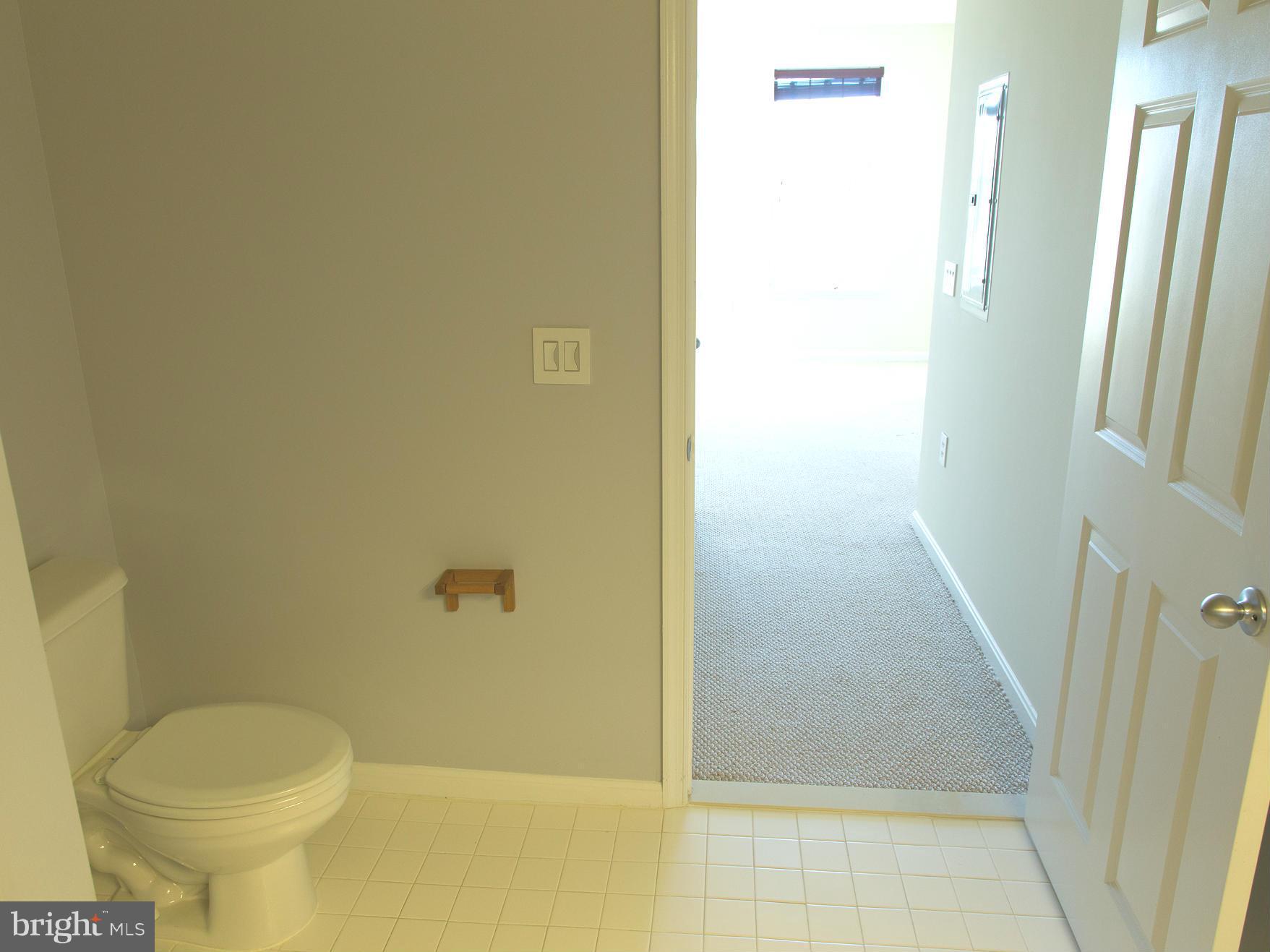 GROVE AT ARLINGTON - Residential Lease