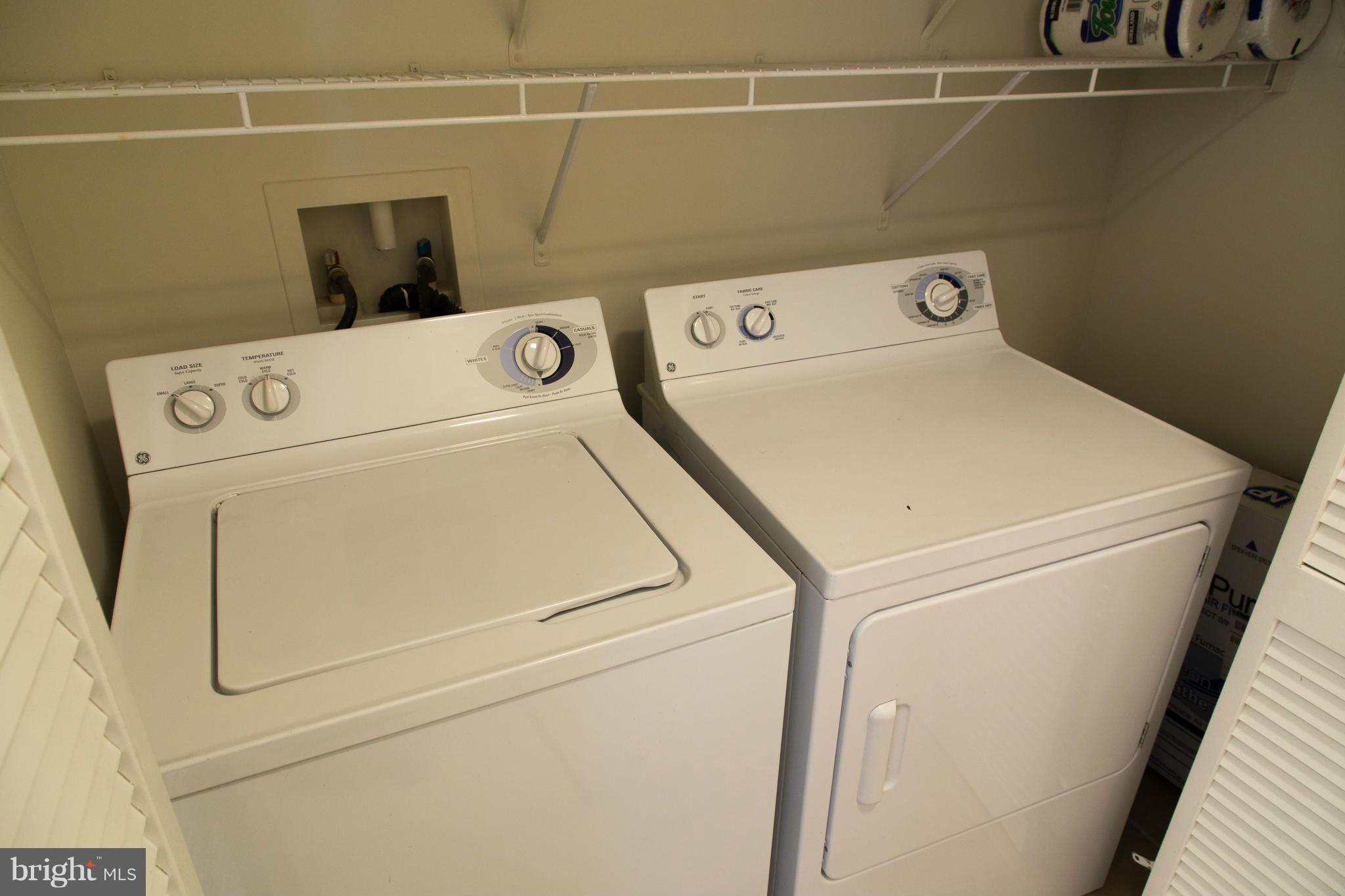 GROVE AT ARLINGTON - Residential Lease