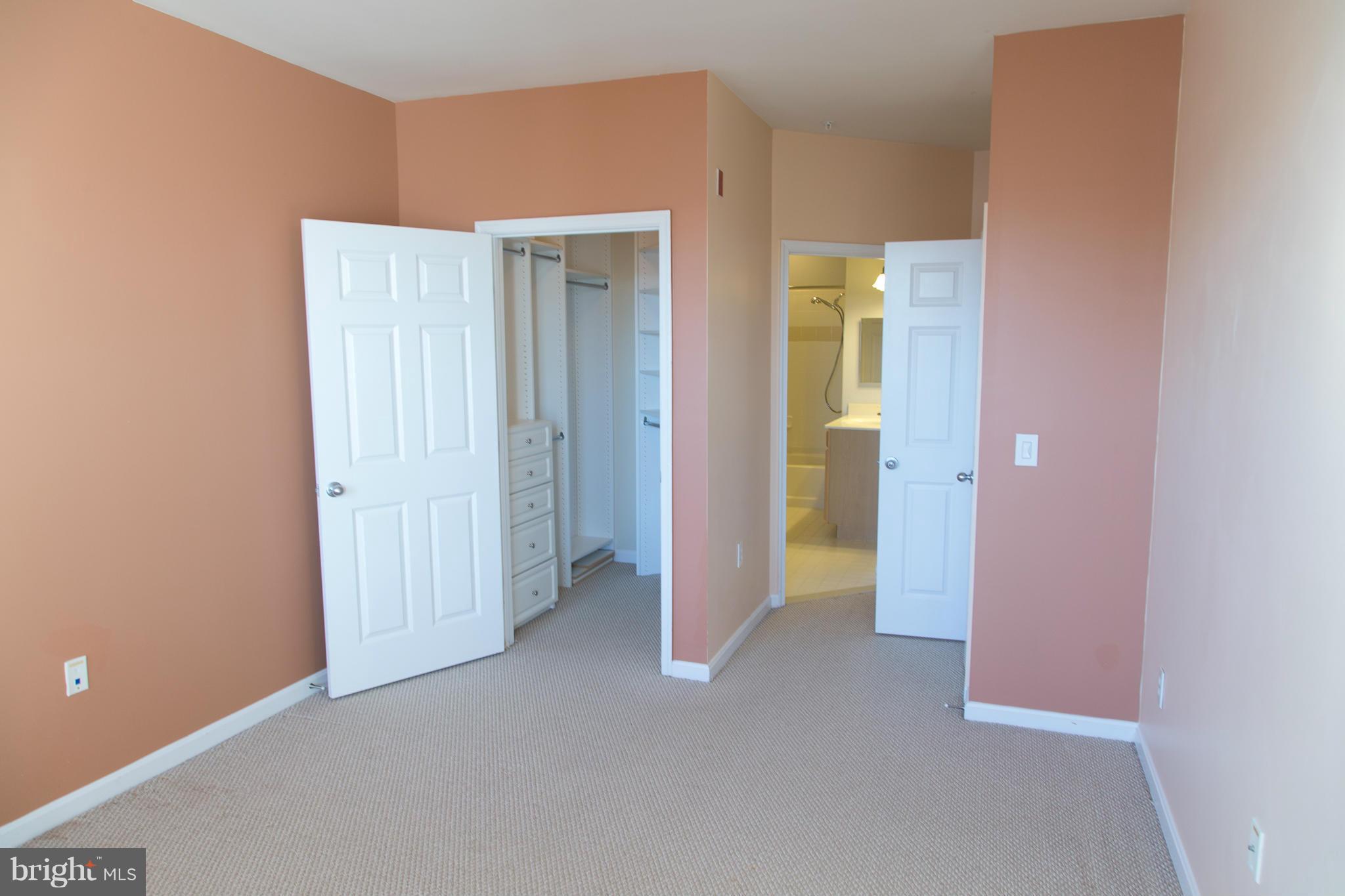 GROVE AT ARLINGTON - Residential Lease