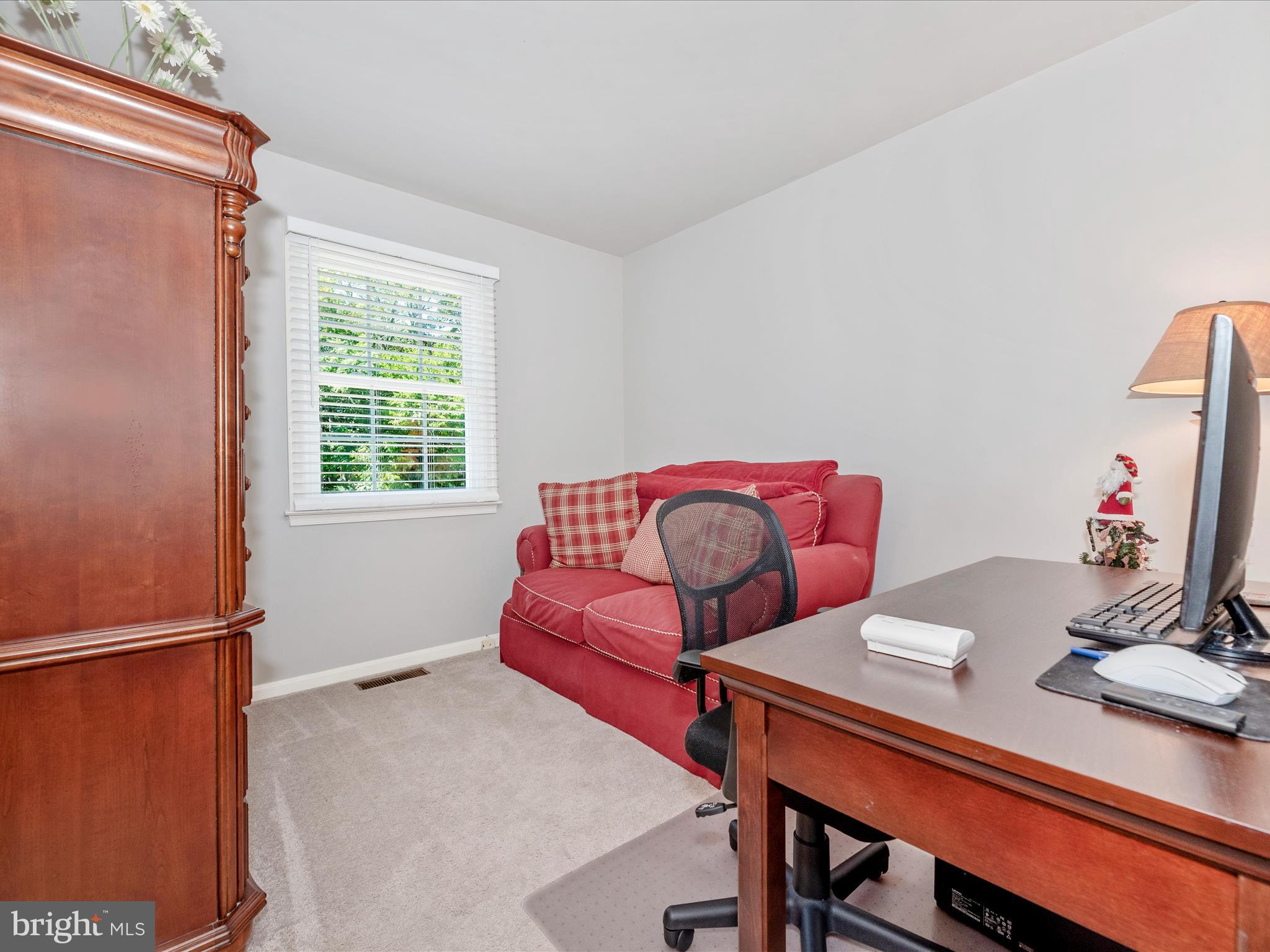 PICNIC WOODS ESTATES - Residential