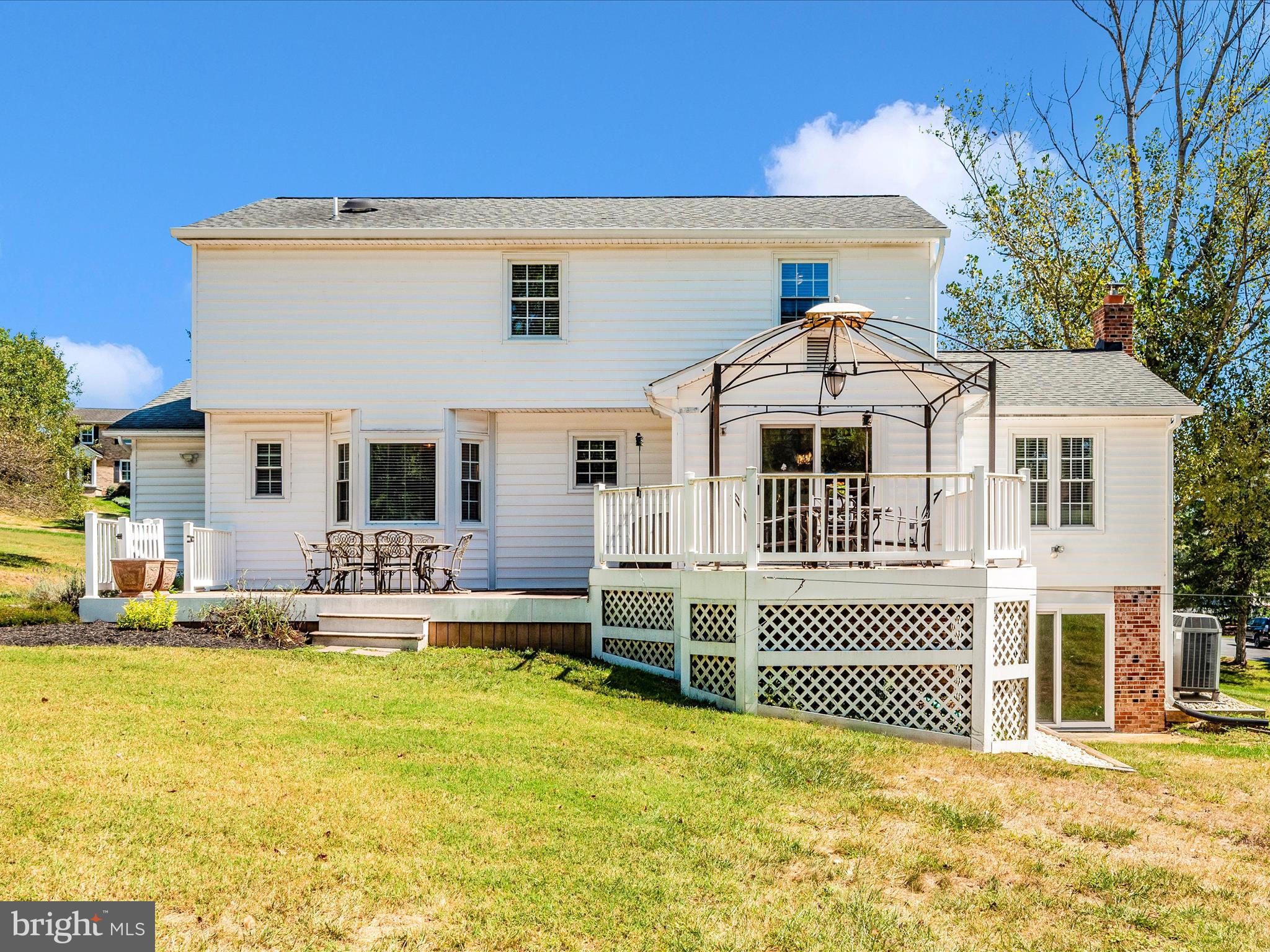 PICNIC WOODS ESTATES - Residential