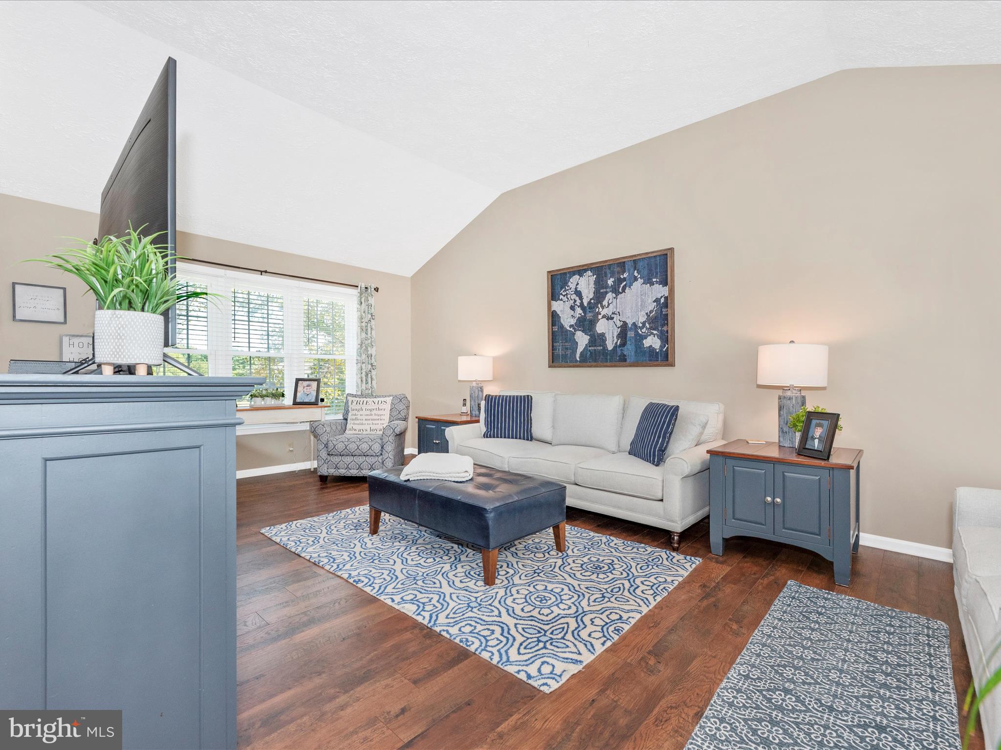 PICNIC WOODS ESTATES - Residential