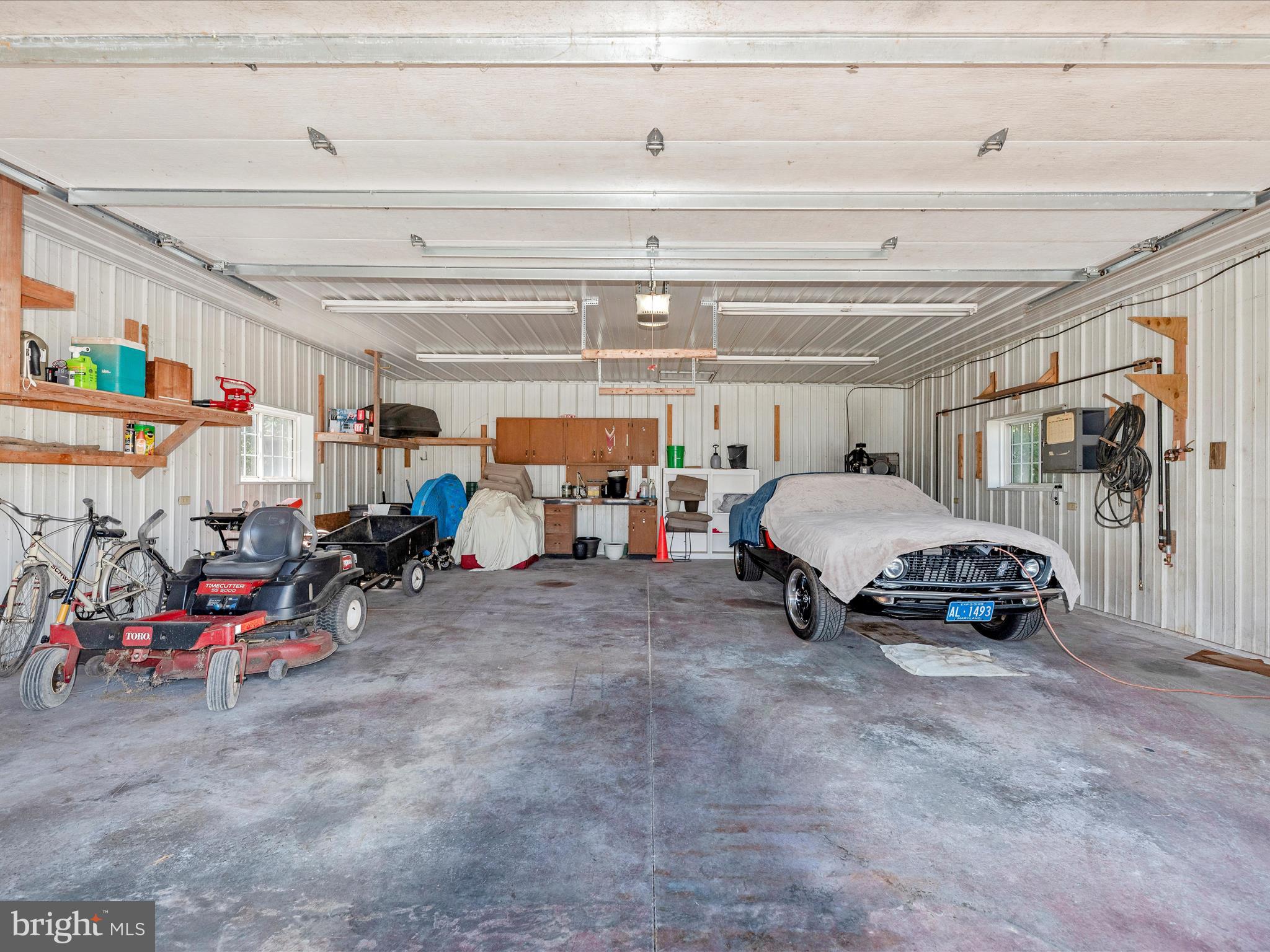 PICNIC WOODS ESTATES - Residential