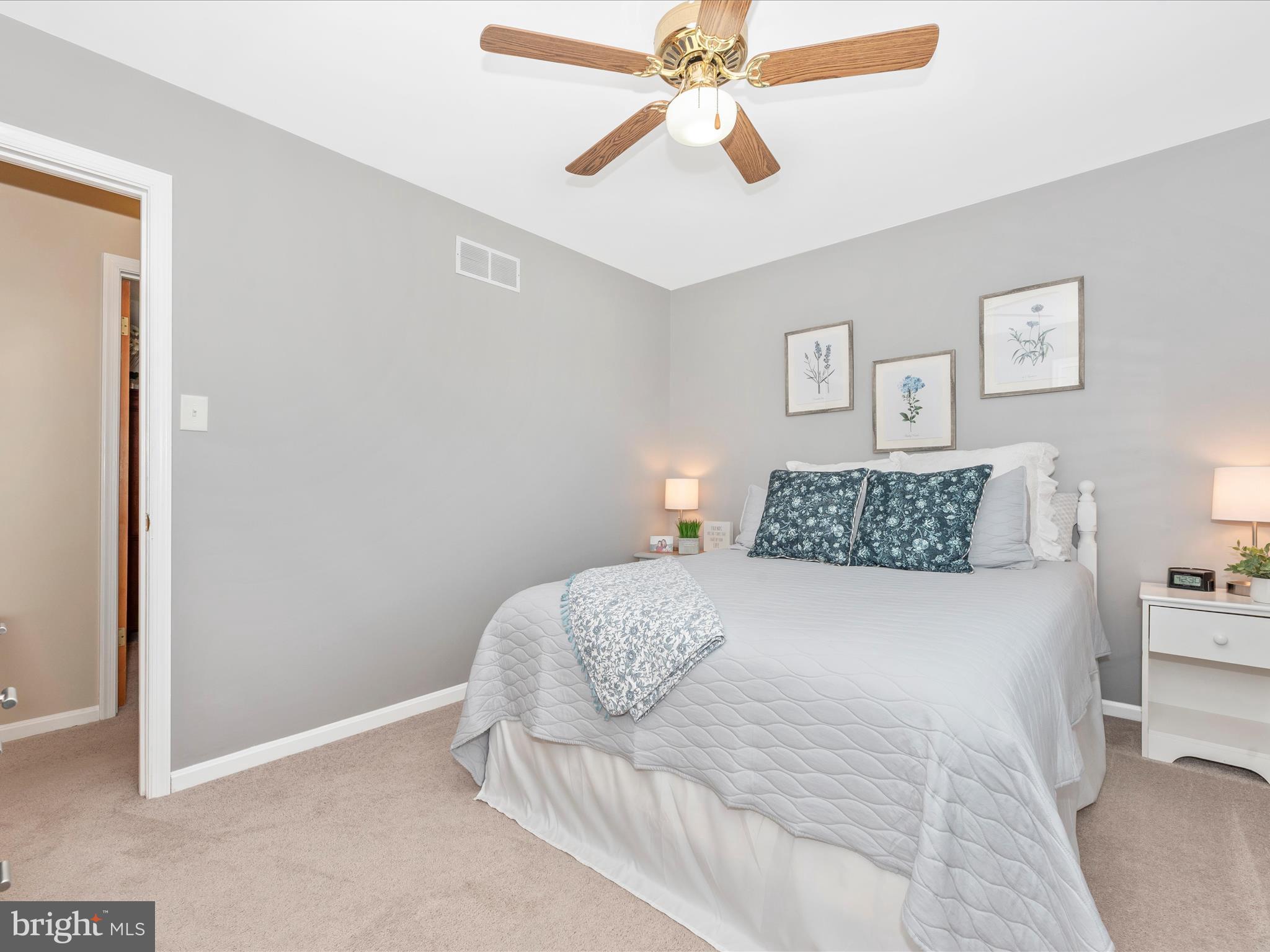 PICNIC WOODS ESTATES - Residential