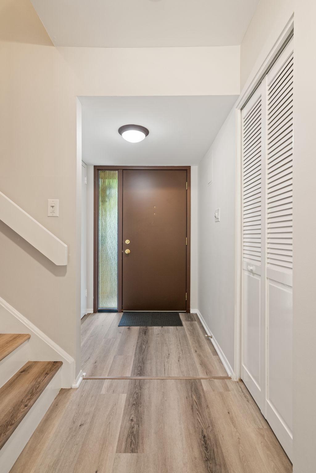 1806 IVY OAK 43