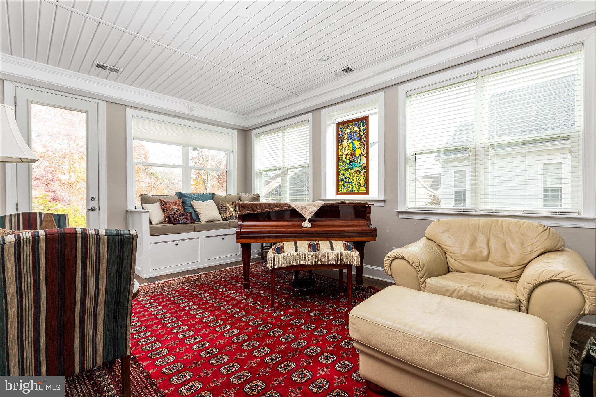 LAKE FREDERICK - Residential