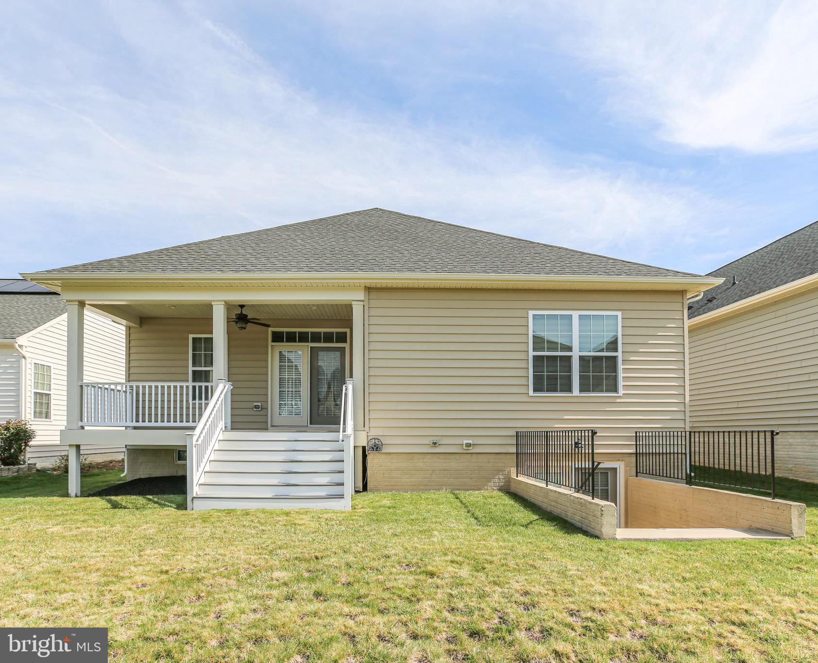 VIRGINIA HERITAGE AT LEE'S PARK - Residential