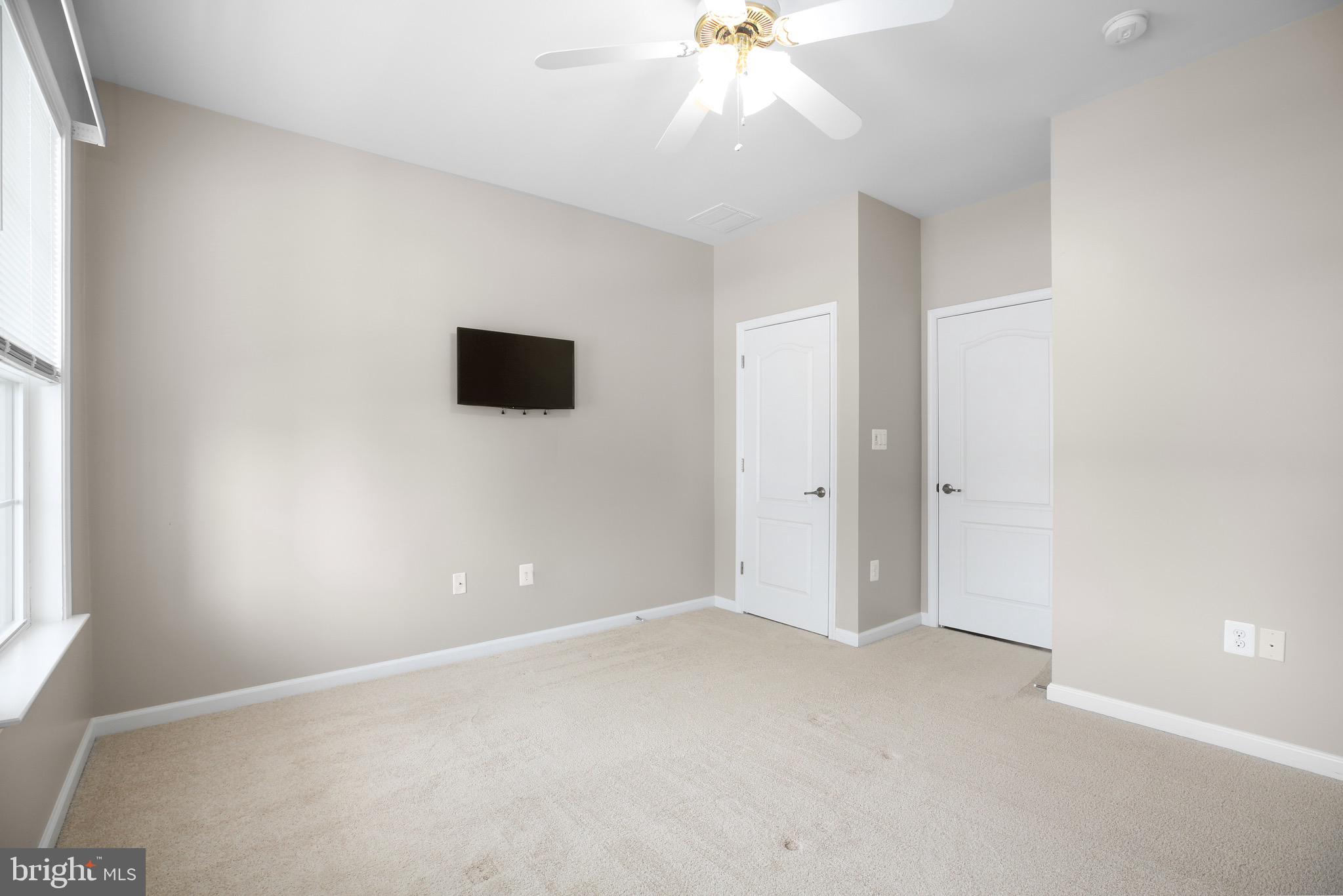 VIRGINIA HERITAGE AT LEE'S PARK - Residential