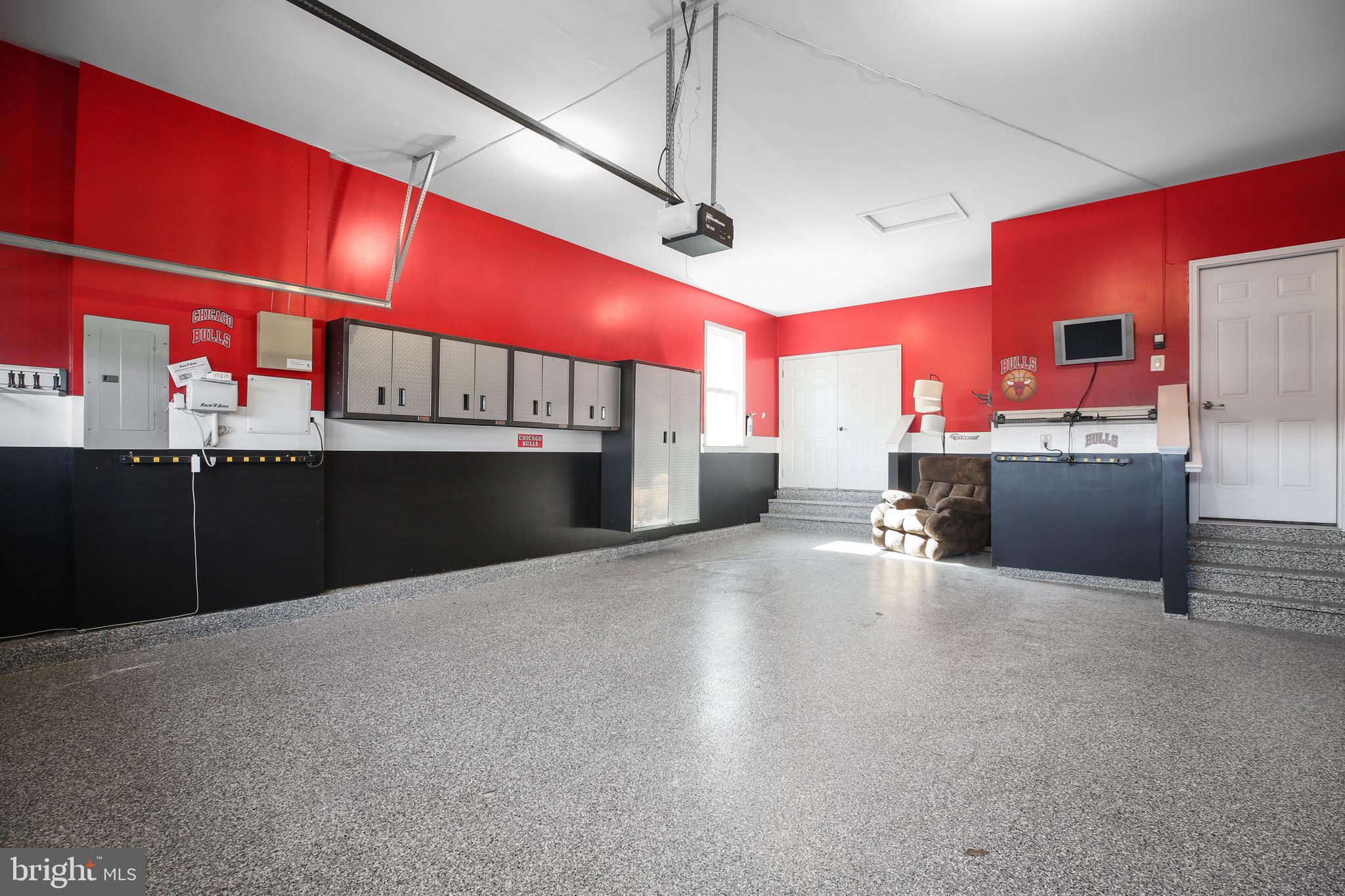 VIRGINIA HERITAGE AT LEE'S PARK - Residential