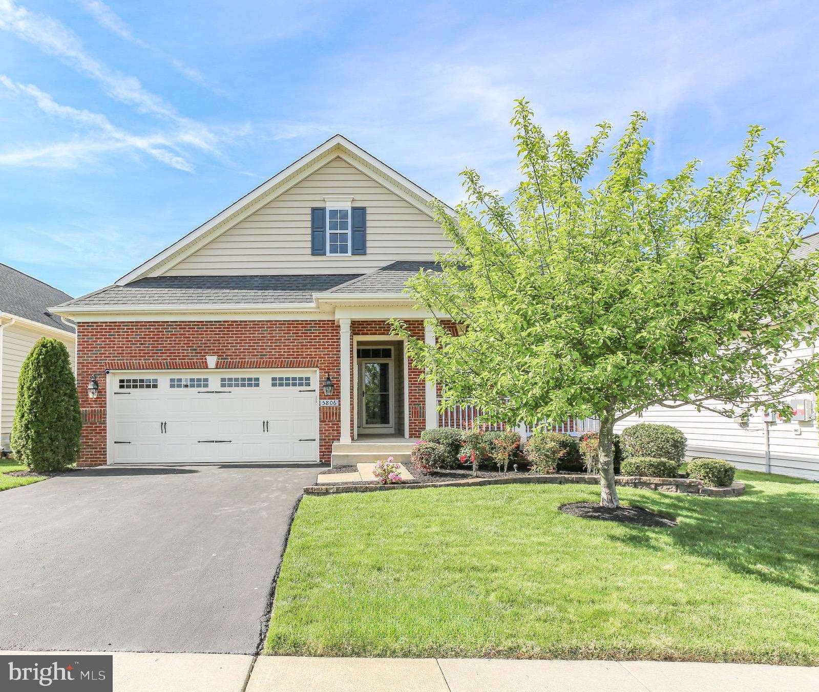 VIRGINIA HERITAGE AT LEE'S PARK - Residential