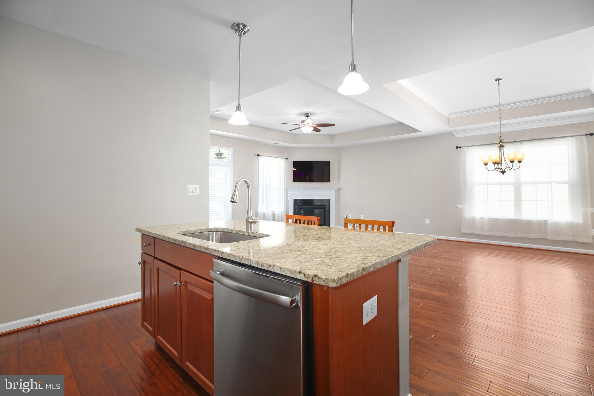 VIRGINIA HERITAGE AT LEE'S PARK - Residential