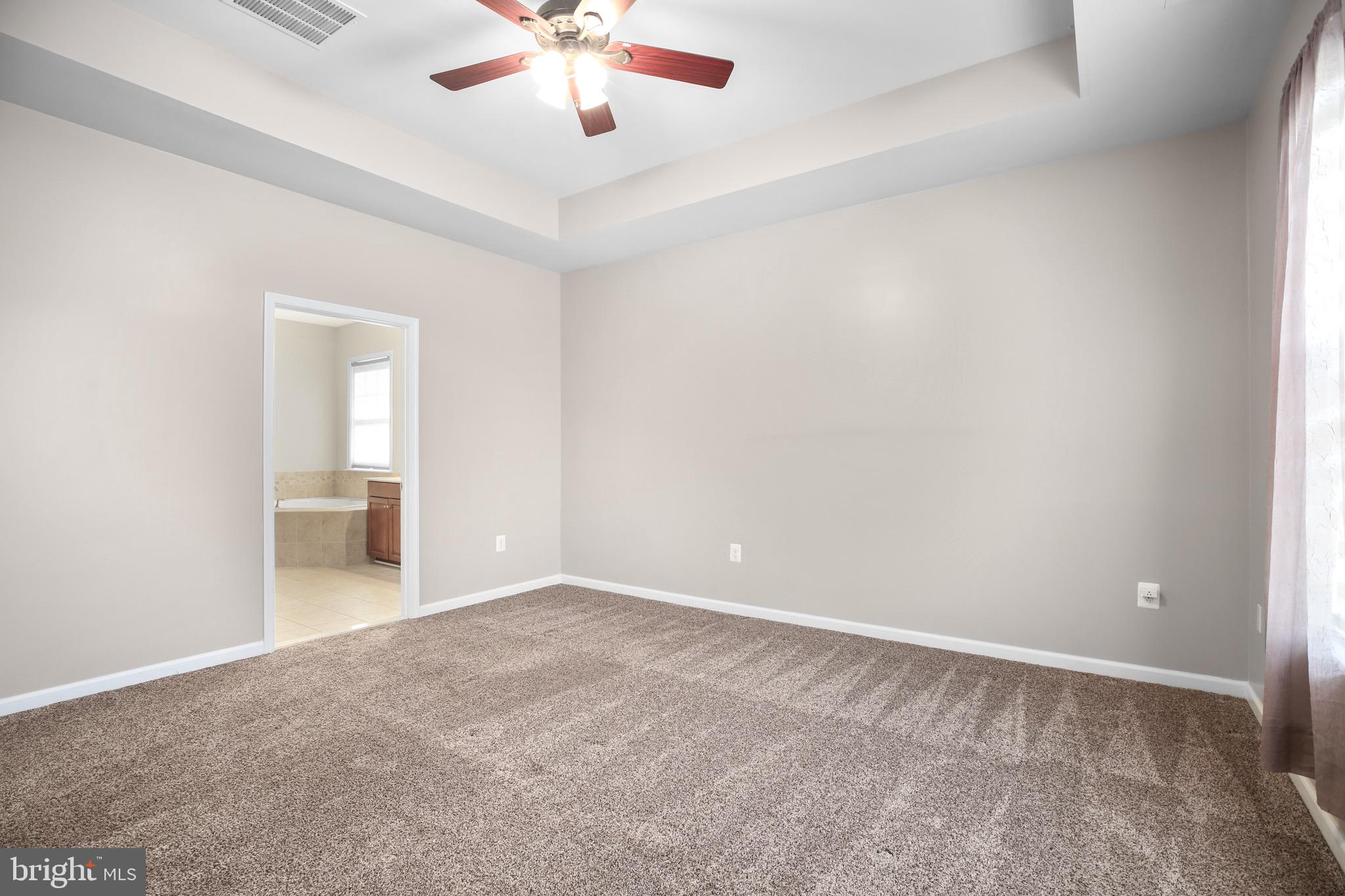 VIRGINIA HERITAGE AT LEE'S PARK - Residential