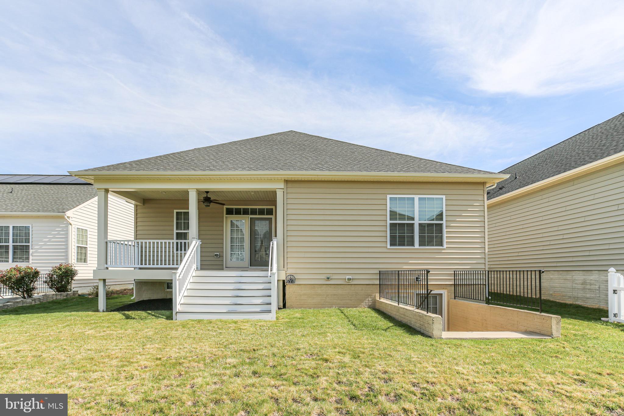 VIRGINIA HERITAGE AT LEE'S PARK - Residential