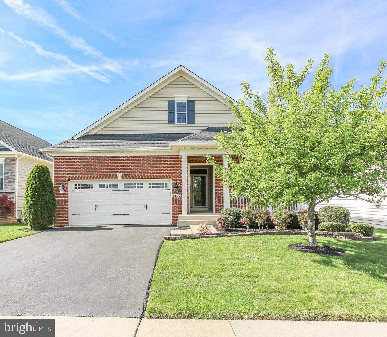 VIRGINIA HERITAGE AT LEE'S PARK - Residential