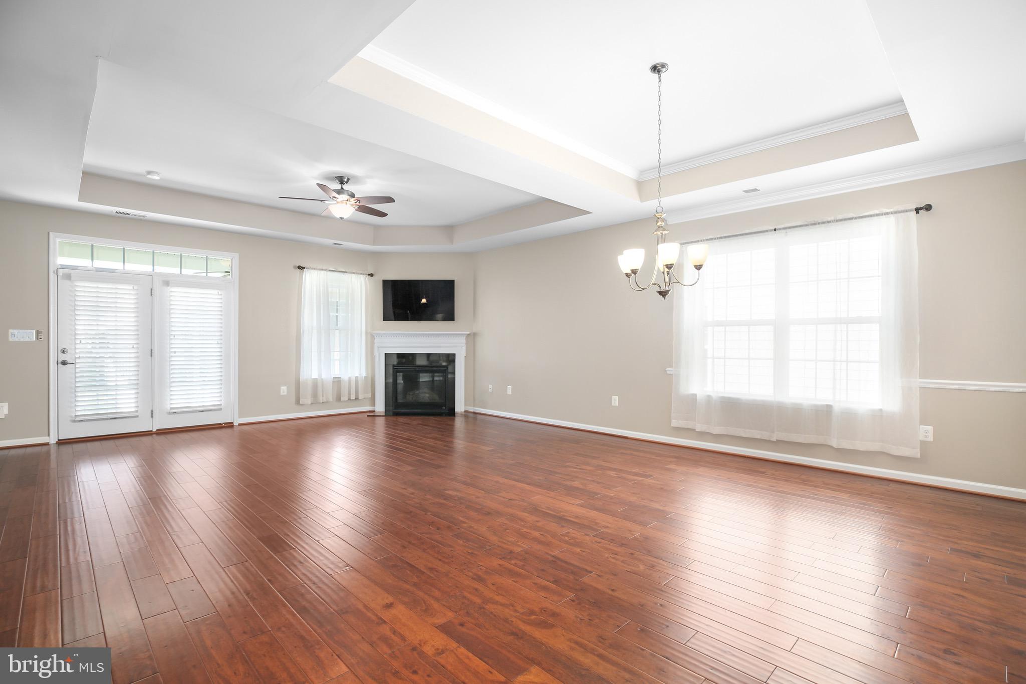 VIRGINIA HERITAGE AT LEE'S PARK - Residential