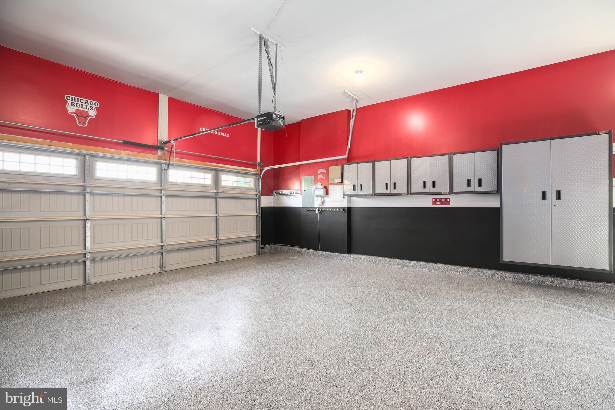 VIRGINIA HERITAGE AT LEE'S PARK - Residential