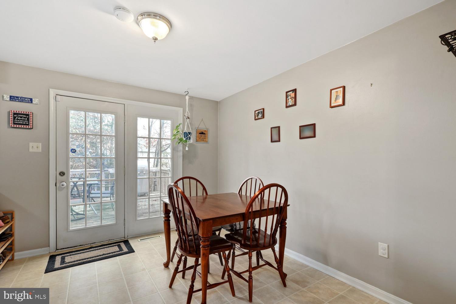 HENSEL STONE WOODS - Residential