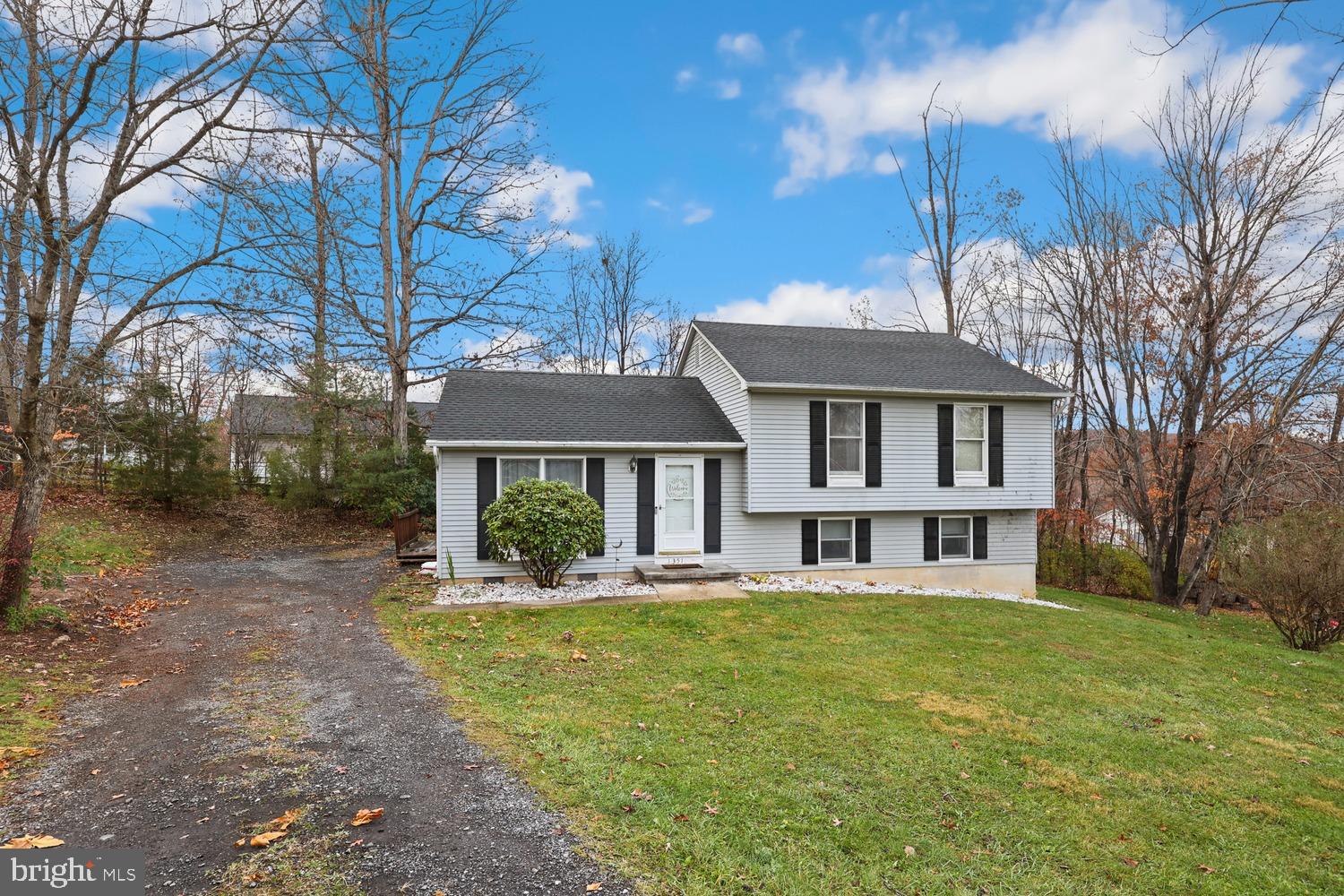 HENSEL STONE WOODS - Residential