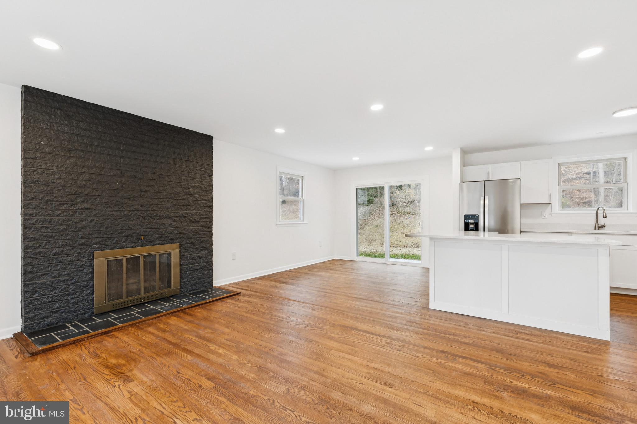 WOODBERRY FOREST - Residential