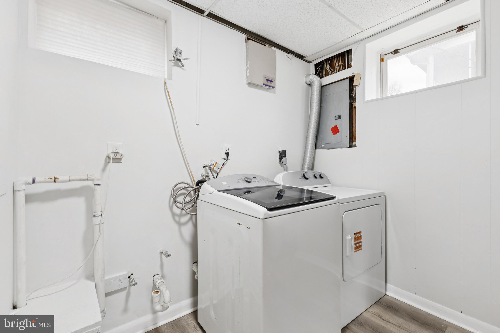 WOODBERRY FOREST - Residential