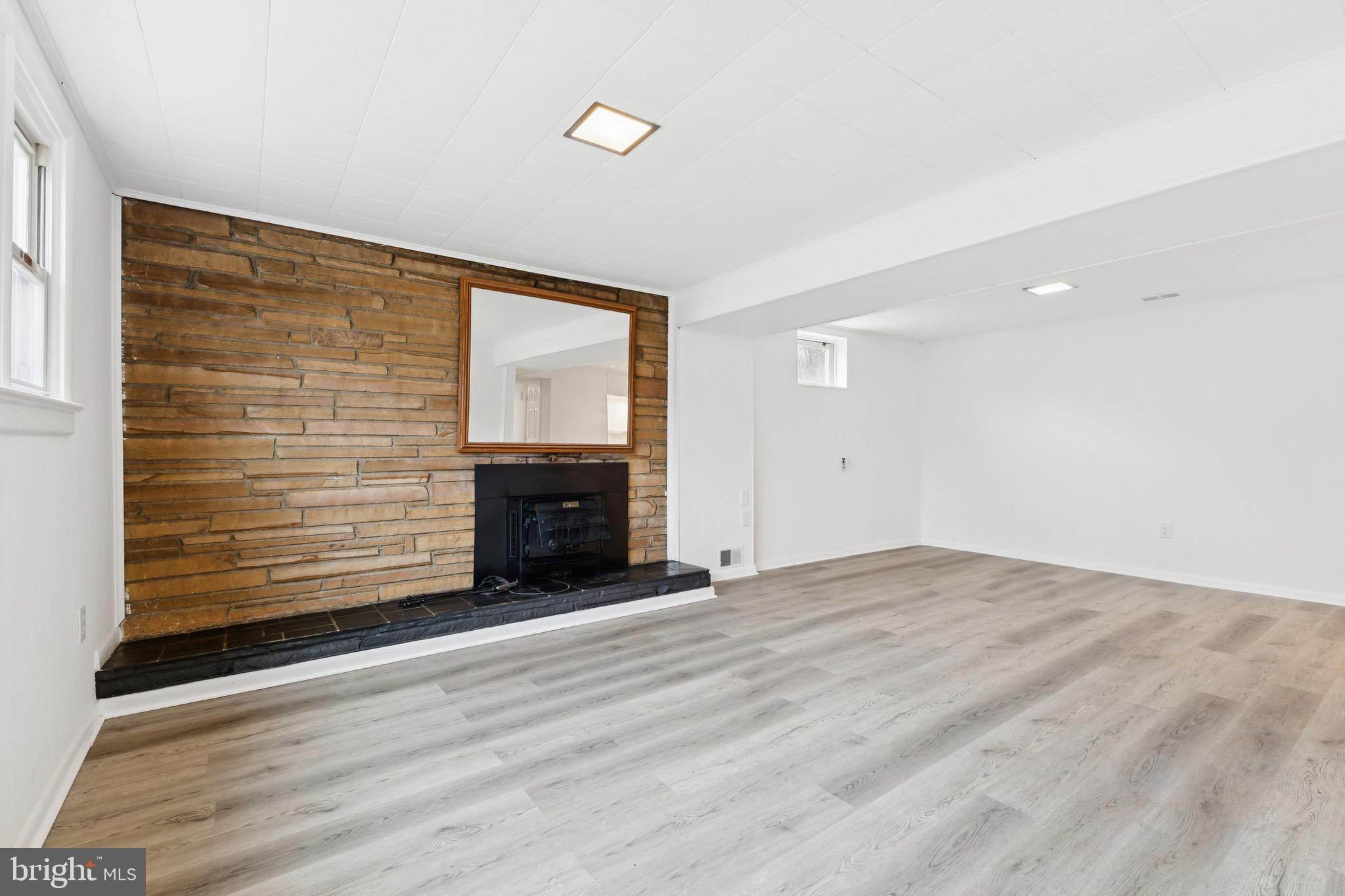 WOODBERRY FOREST - Residential